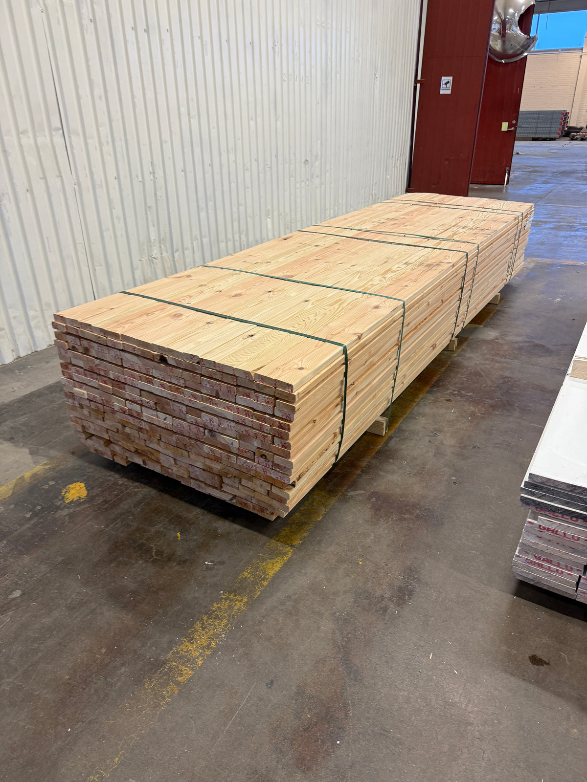 Paket Glespanel 28×70 mm Furu – 3,60 m – 270st