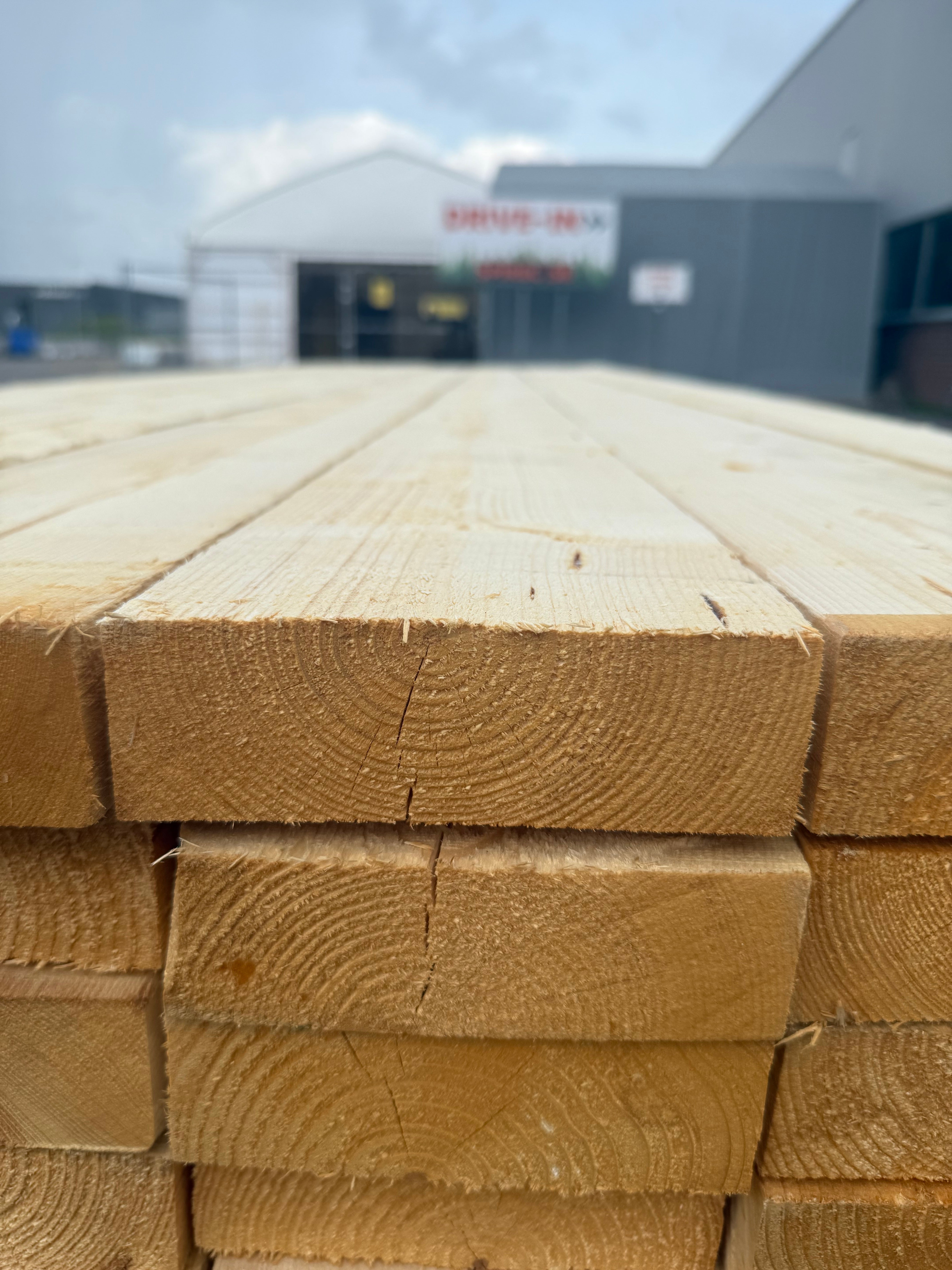 Paket ohyvlade Reglar 47x150mm- 3.60m 77st