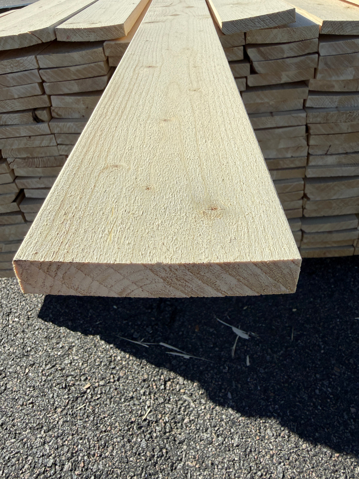 Paket Finsågade Brädor 22x120mm 4,80–5,40m 187st (Andra Sortering)