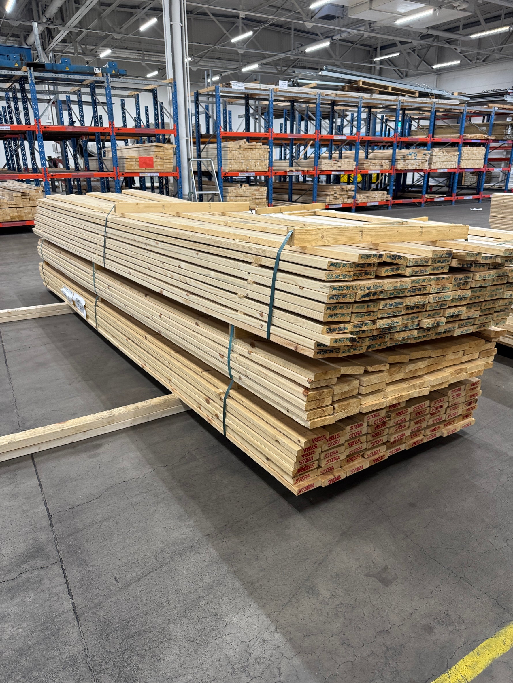 3 paket Trall 28x120mm 4,20m – 200 st Felhyvlad