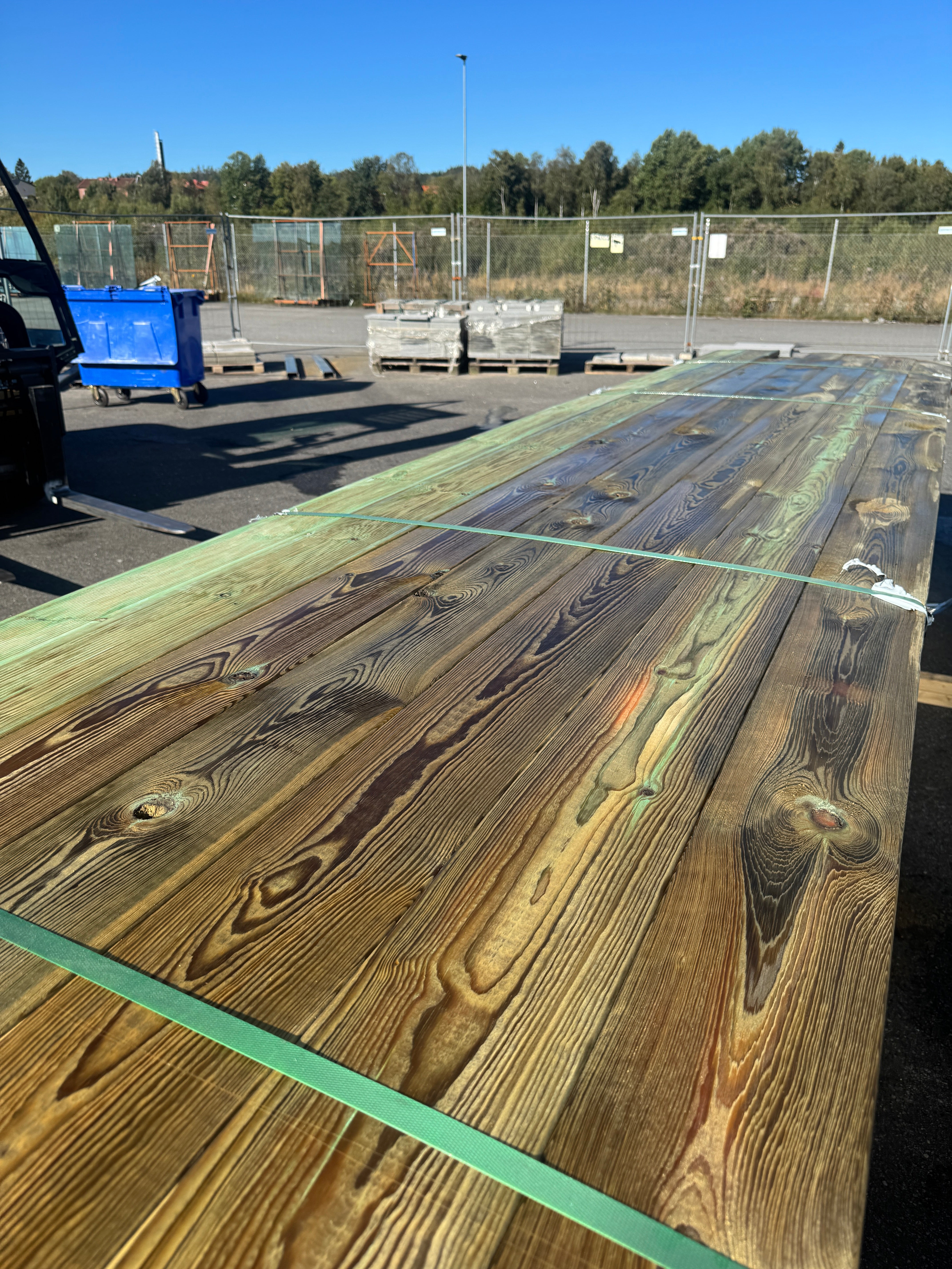 Trall 28x145mm Rillad – 4,80 m (furu, NTR AB, B-sort)