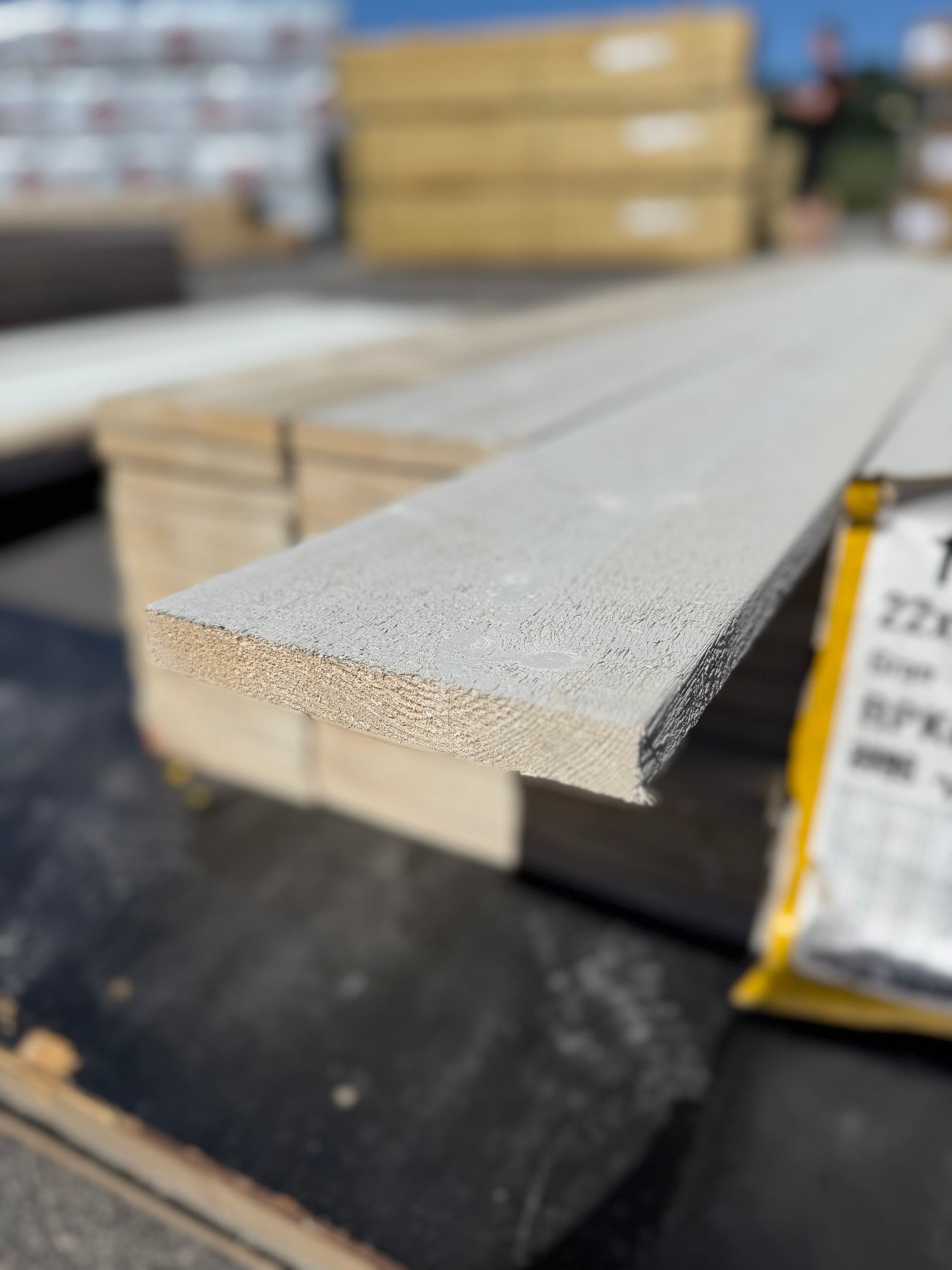 Paket Finsågade Brädor 22x170mm, 78st 2.50m Grundmålad