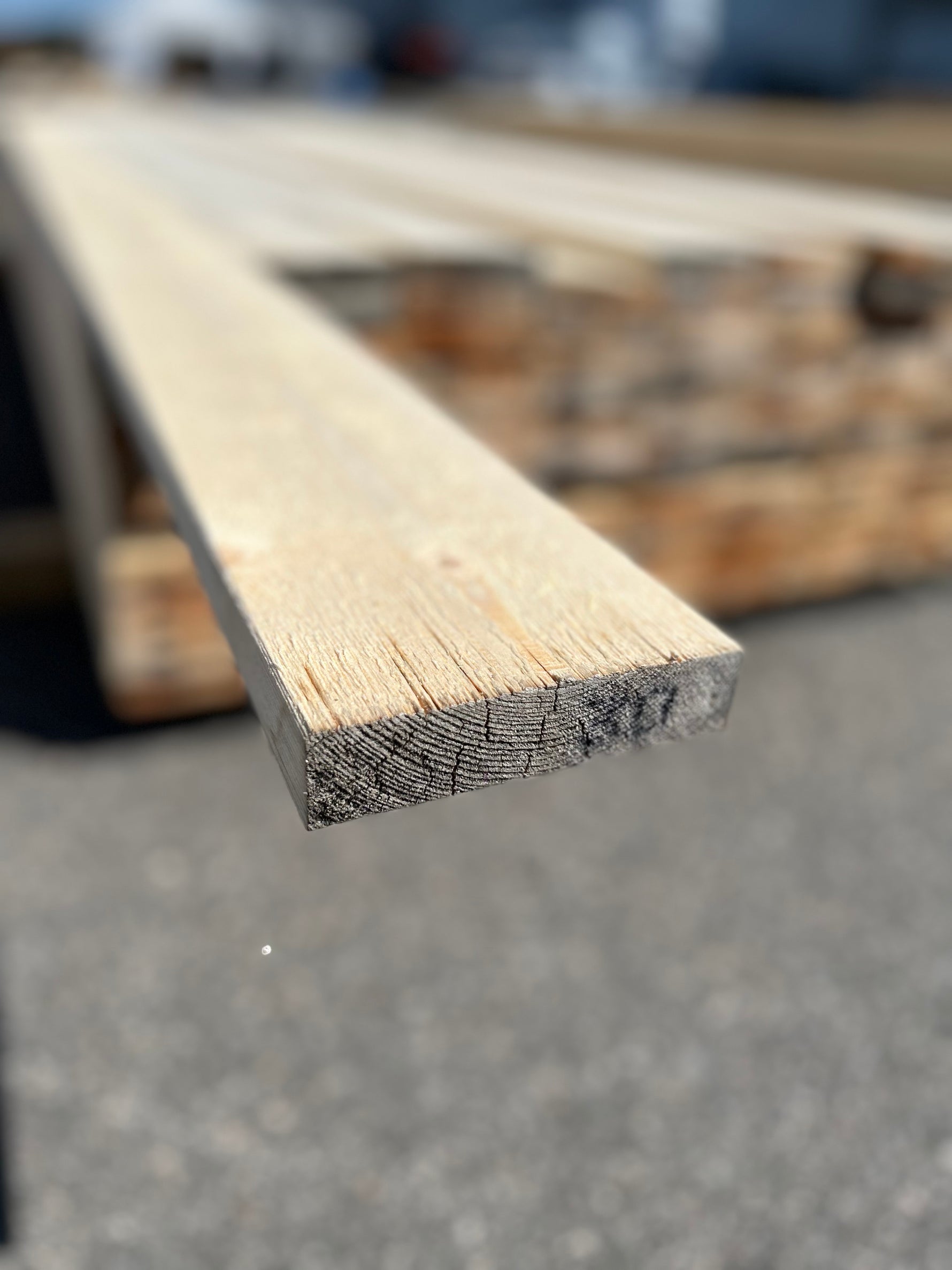 Paket Finsågade Brädor 28x120mm 3.0m 116st Obehandlade
