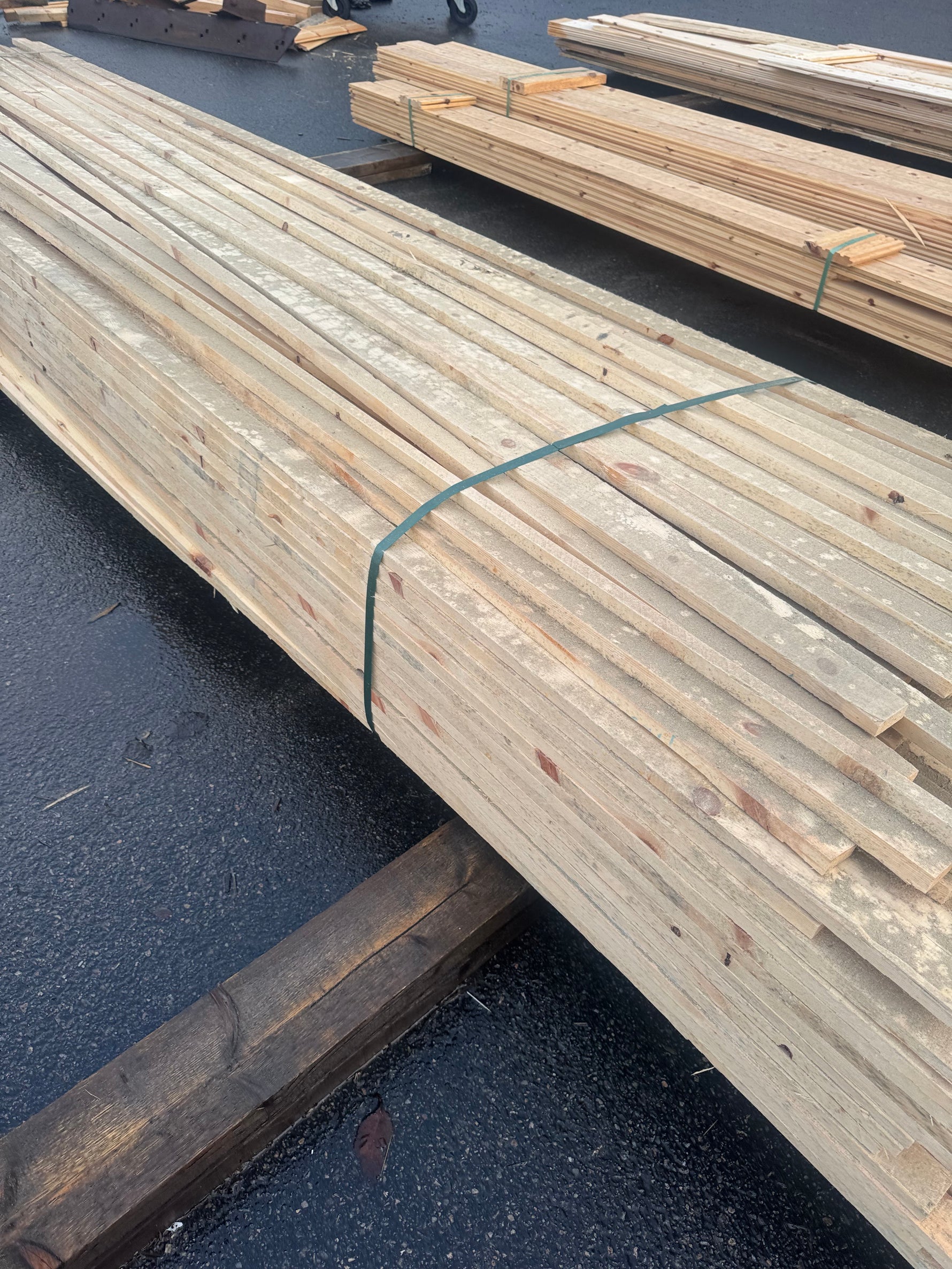 Paket Läkt 19x52 – ca 320 st (4,2–4,5 m, ohyvlade) - Spirec