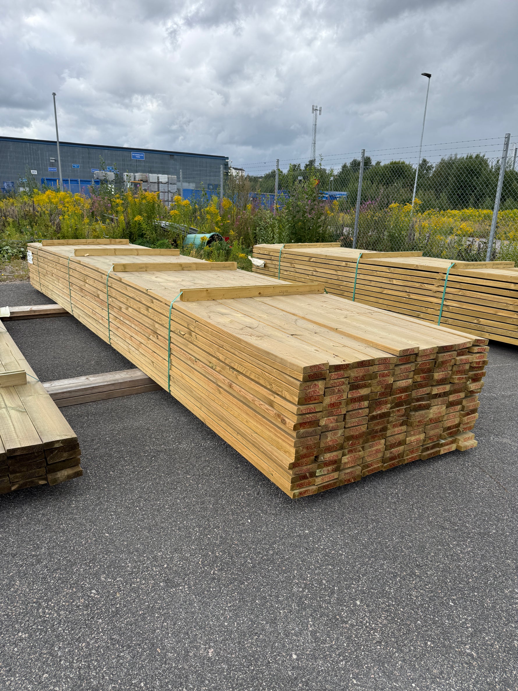Paket Tryckimpregnerad Trall 28×120 mm, 153 st 5,40 m (G4-2)
