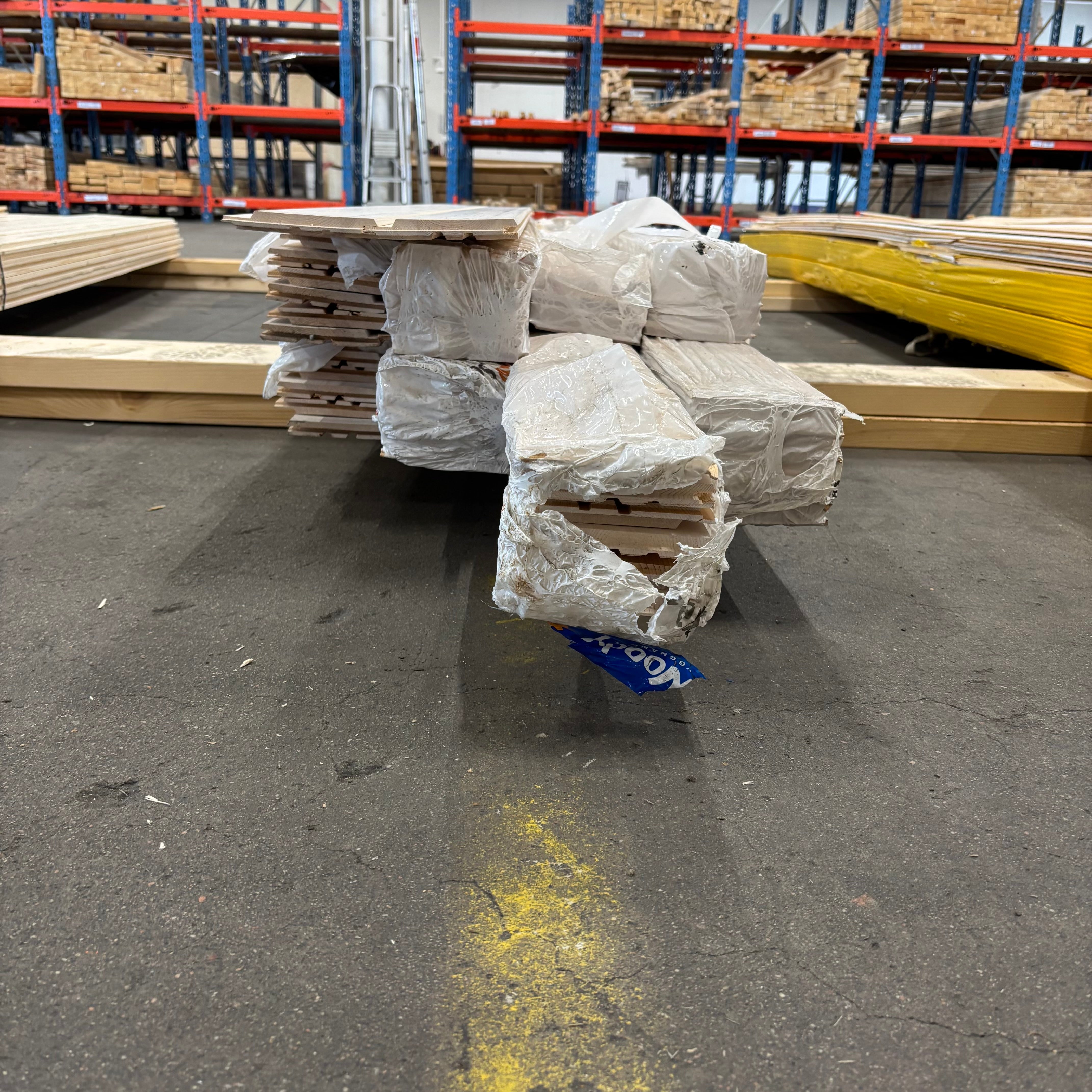 Paket Spårpanel 15x120mm – 48 st (3,90 m, furu, vitvax)