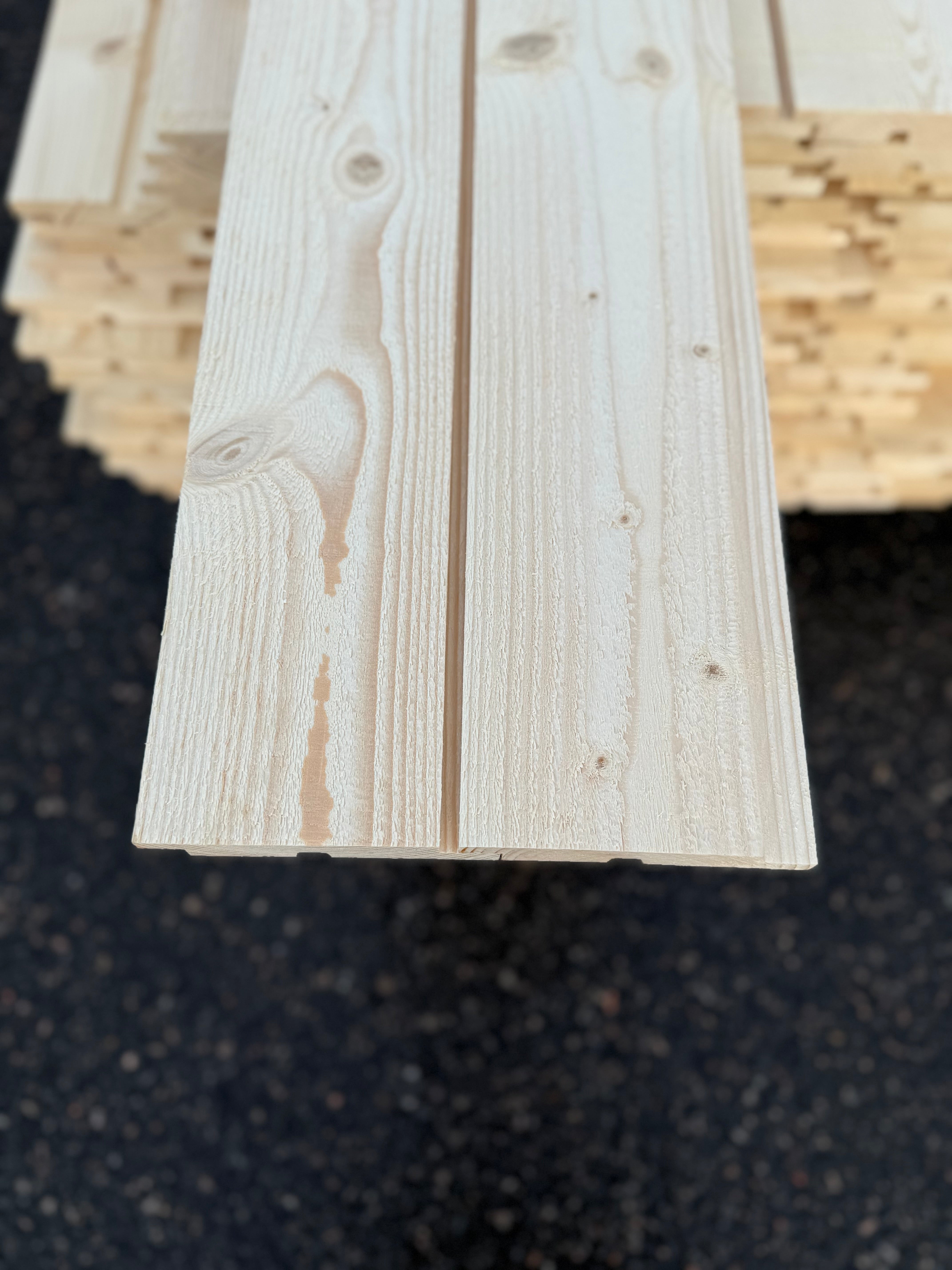 Paket Hakfals 22x120mm – 126 st (4,2 m, gran, obehandlad) Revor