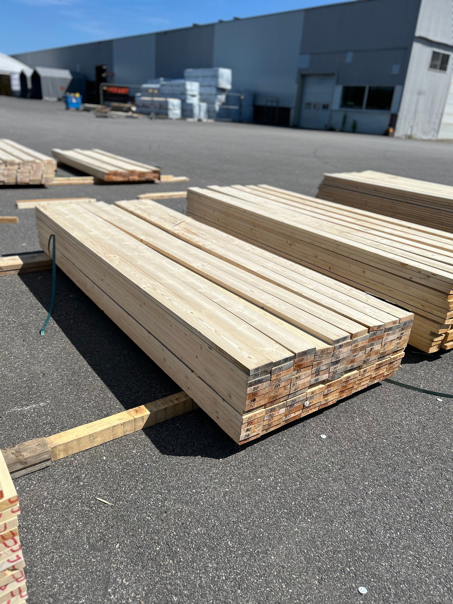 Paket Finsågade Brädor 28x120mm 3.0m 116st Obehandlade