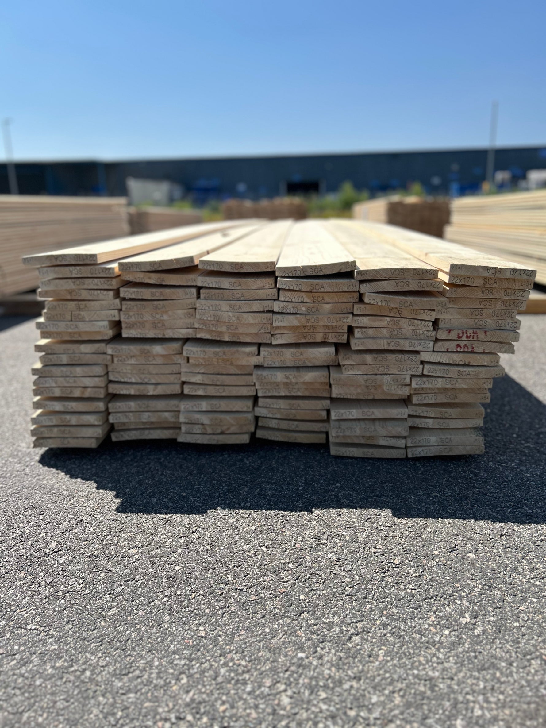 Paket Finsågade Brädor 22x170mm 5.40m 98st Obehandlade (Andra- sortering)