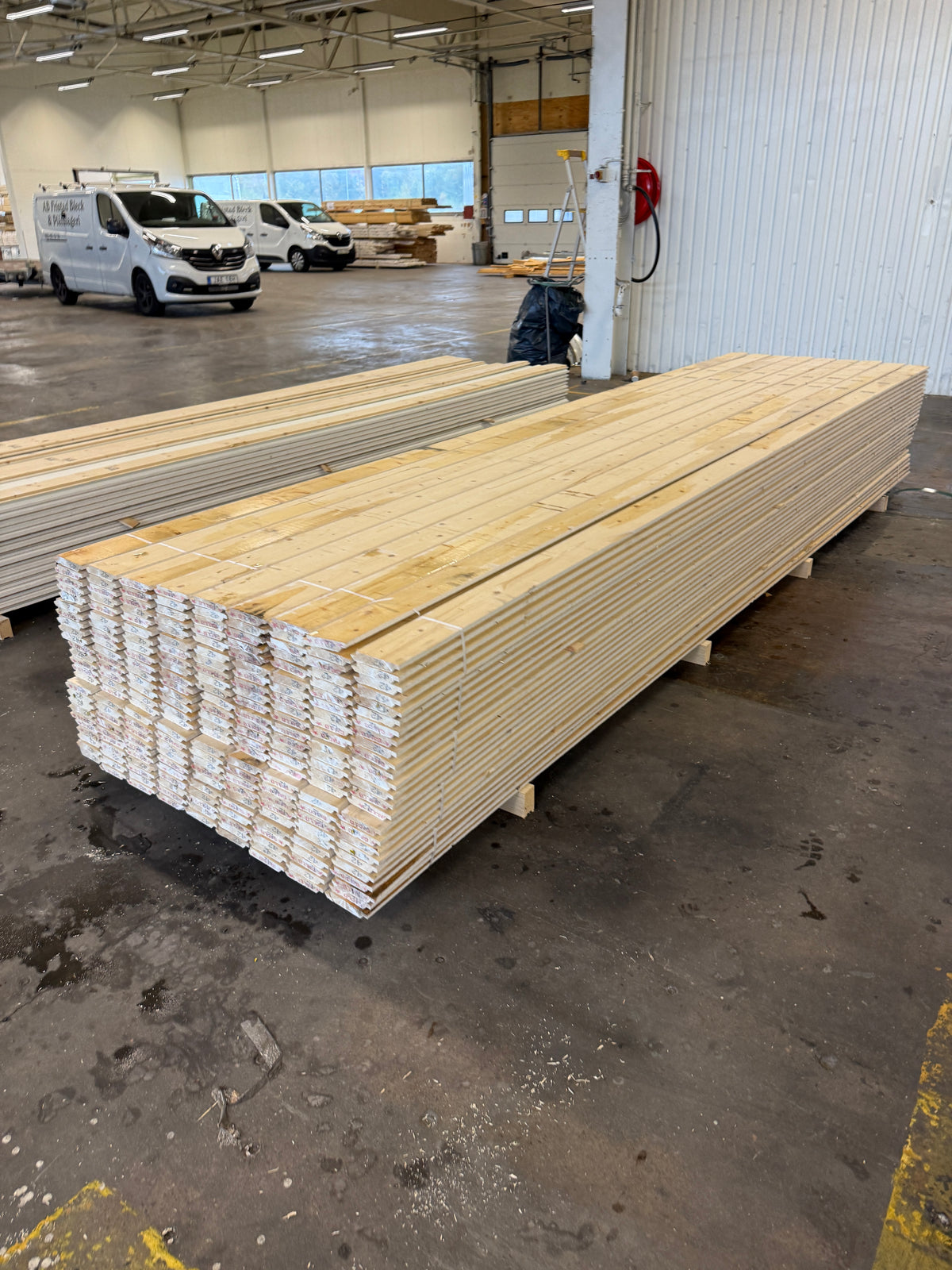 Paket Dubbelfas Halvspont 22×120 mm 4,20 m Mellanstruken – 225 st