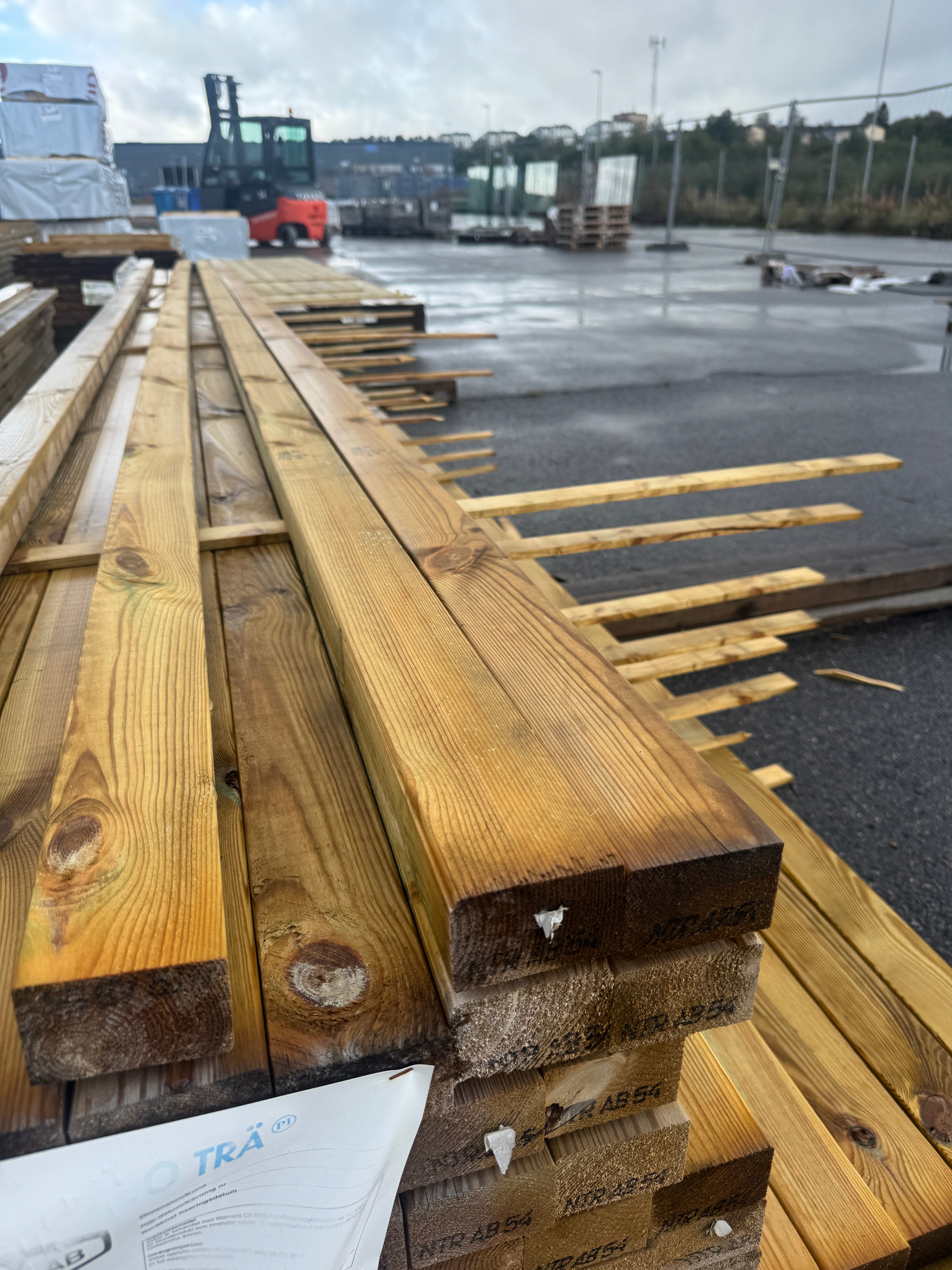 Regel 45x70 – (5.40 m) – Tryckimpregnerad Furu