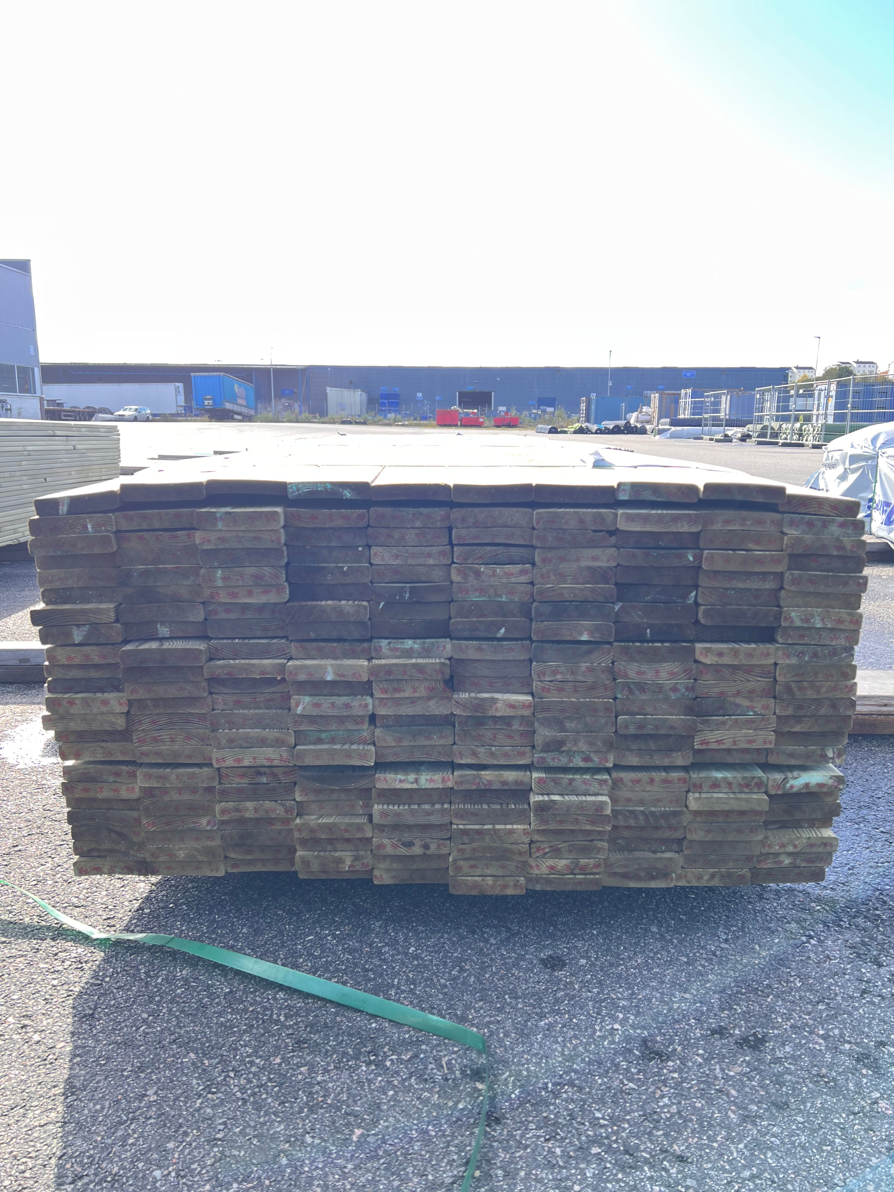 Tryckimpregnerad Trall 22x95 – 220 st 4,50m (B-sortering)