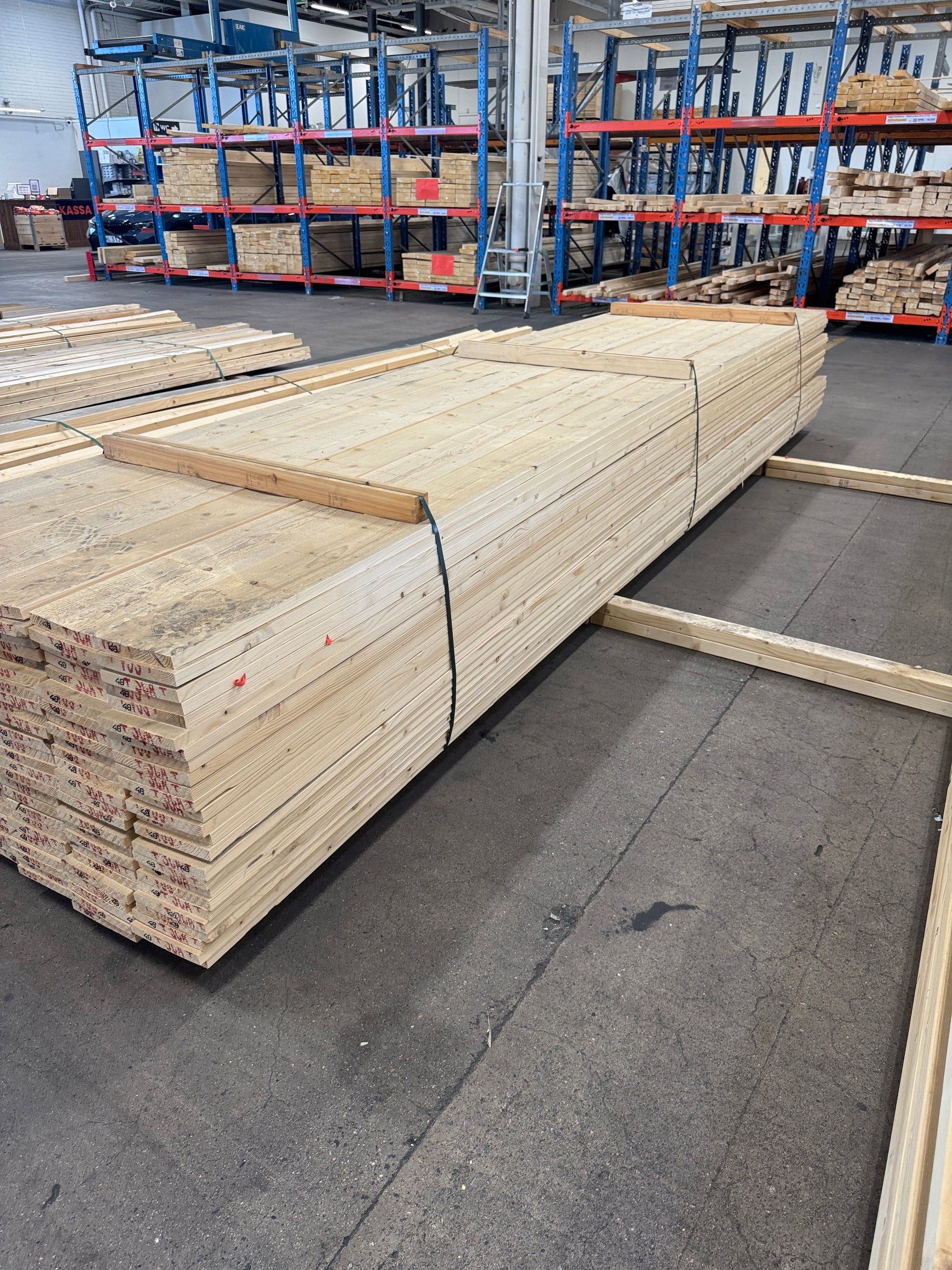 Paket Finsågad Panel 22x165mm 4,80m – 150 st Revor