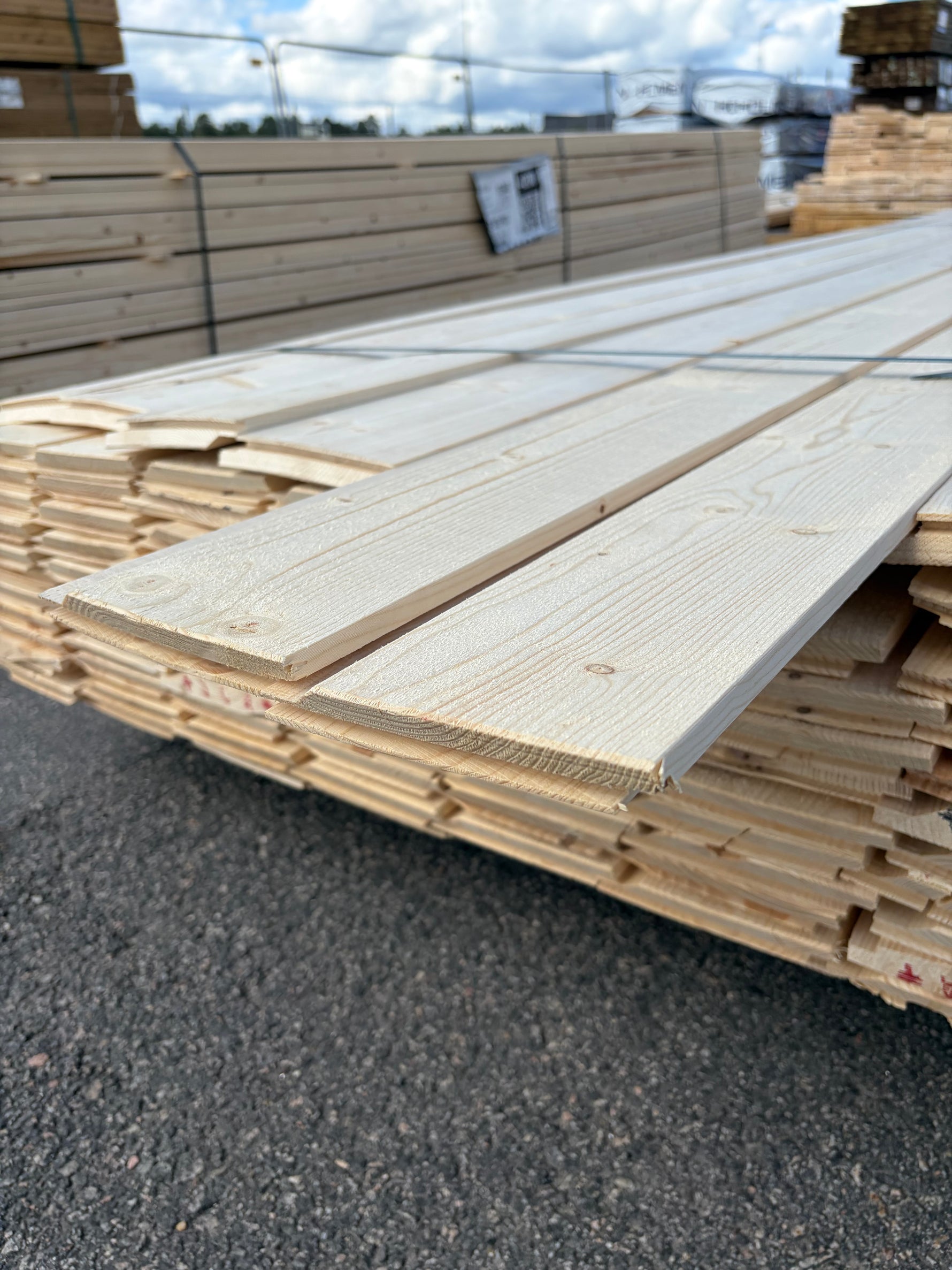 Paket Enkelfas Fals Ändspont 22x145mm, 96st 4,80m (Andra sortering)