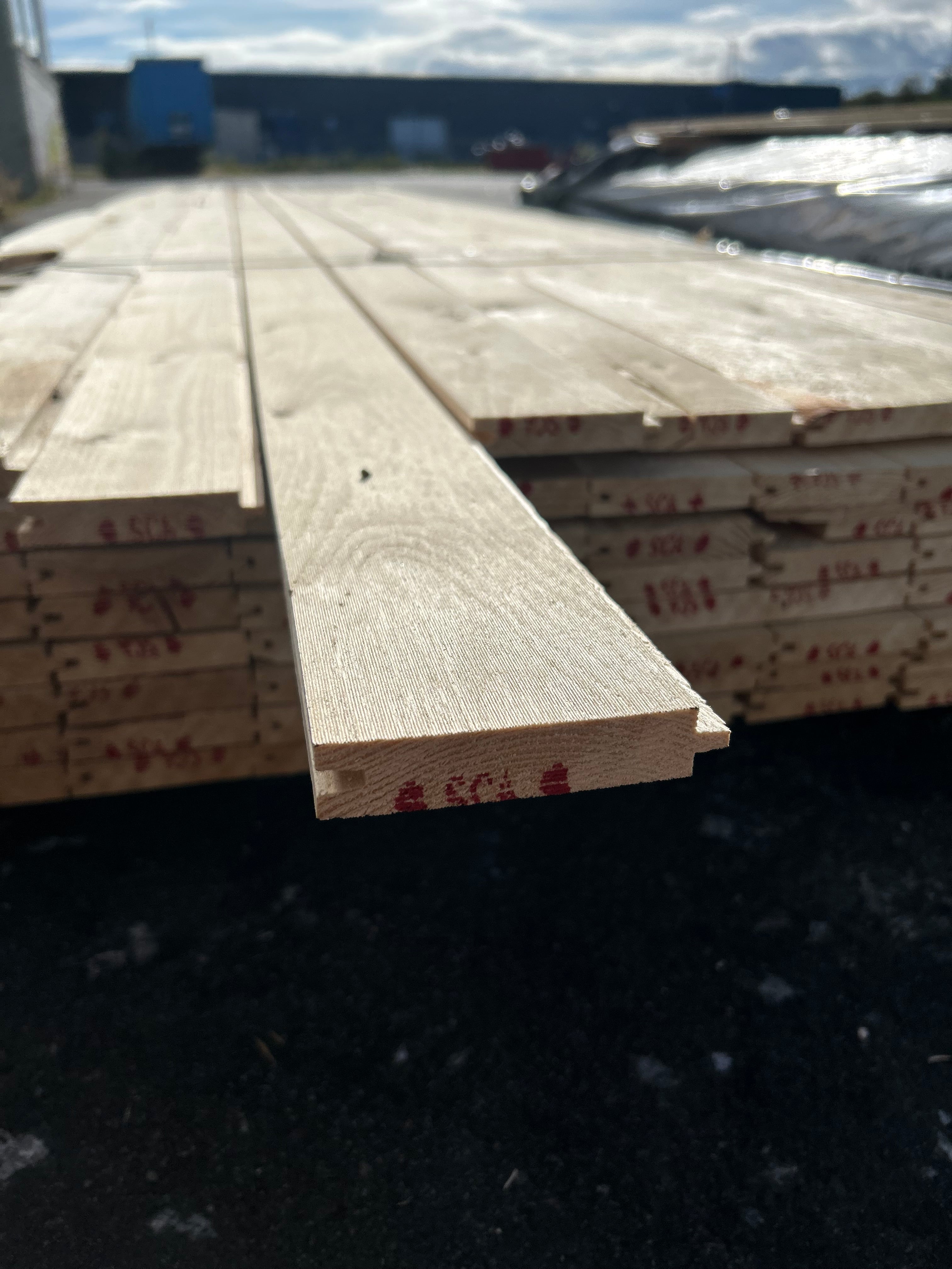 Paket Råspont 22x120mm 87st 4.20m – Andra sortering