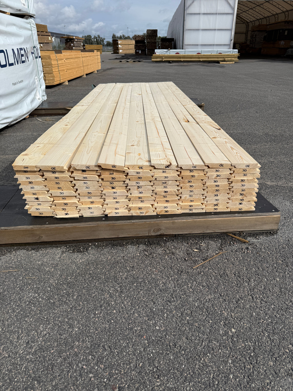Paket Ytterpanel Dubbelfasspont 22x120 mm – 3,00 m 90st (Obehandlad)
