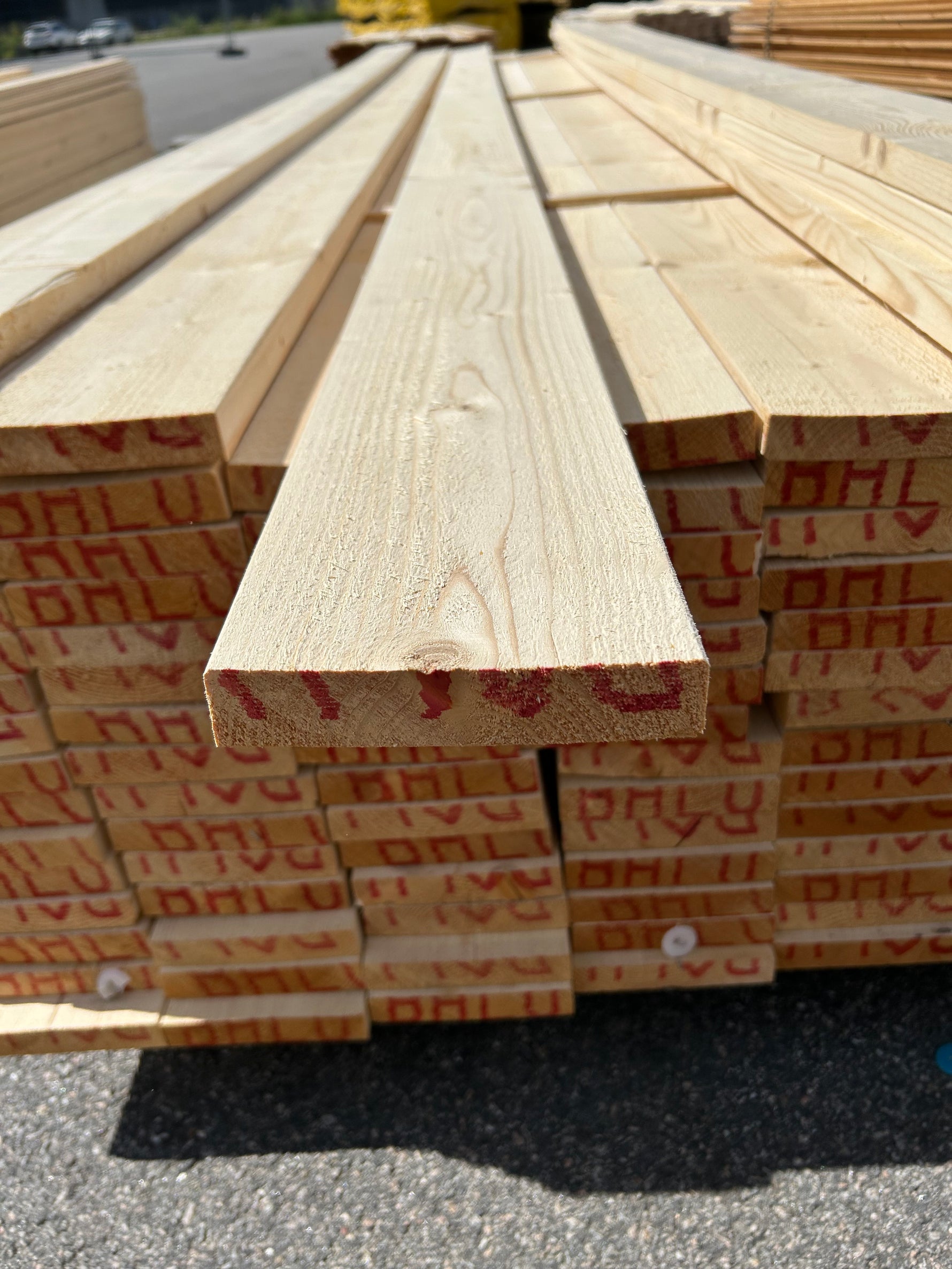 Paket Finsågade Brädor 28x145mm, 107st 4,20m