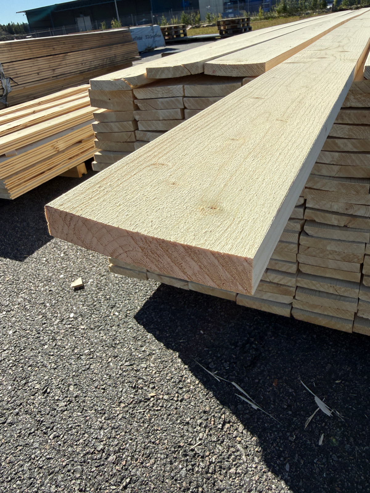 Paket Finsågade Brädor 22x120mm 4,80–5,40m 187st (Andra Sortering)