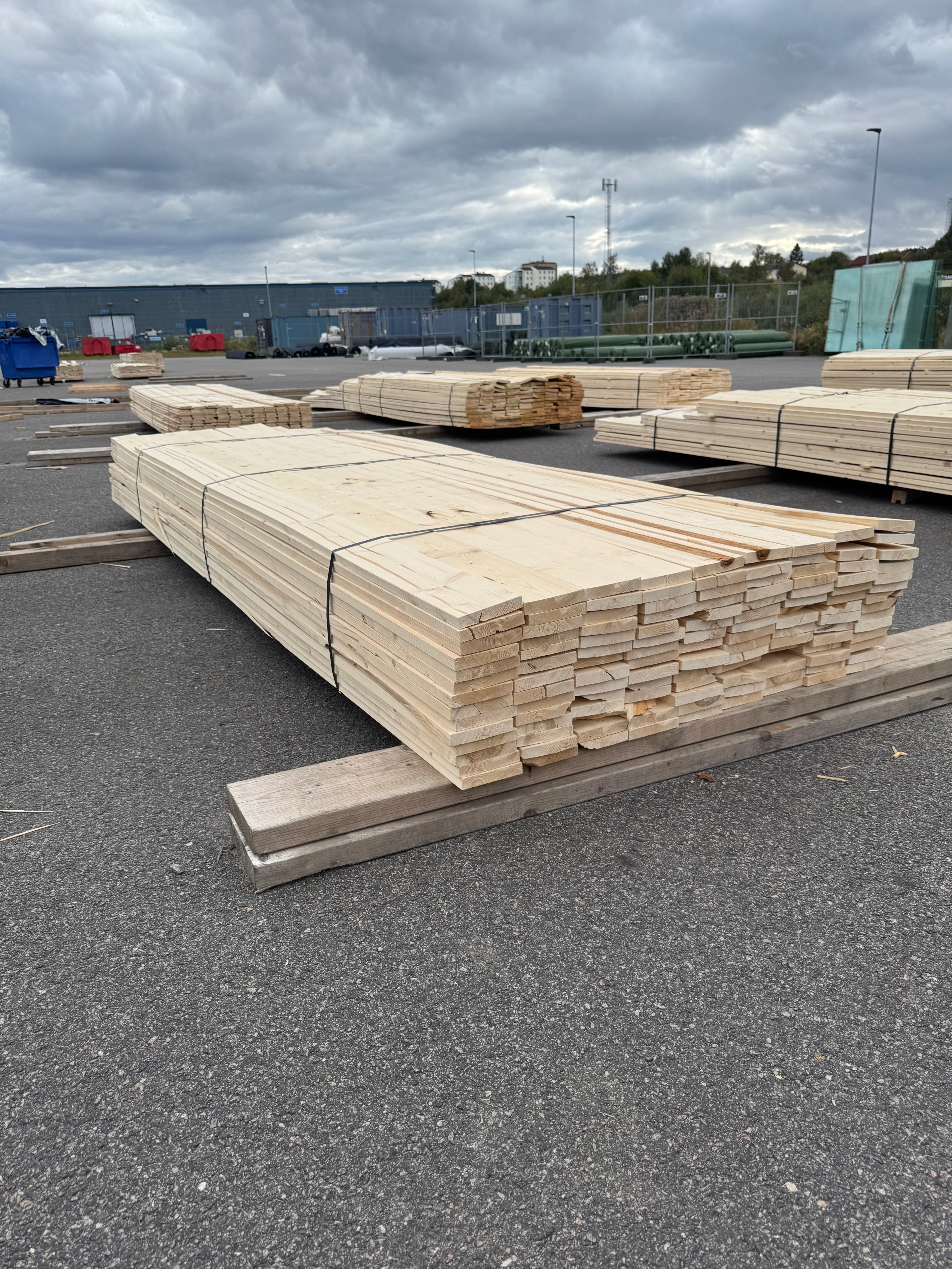 Paket Finsågad Panel 22x120mm 126st 3.0–3.60m – Andra sortering
