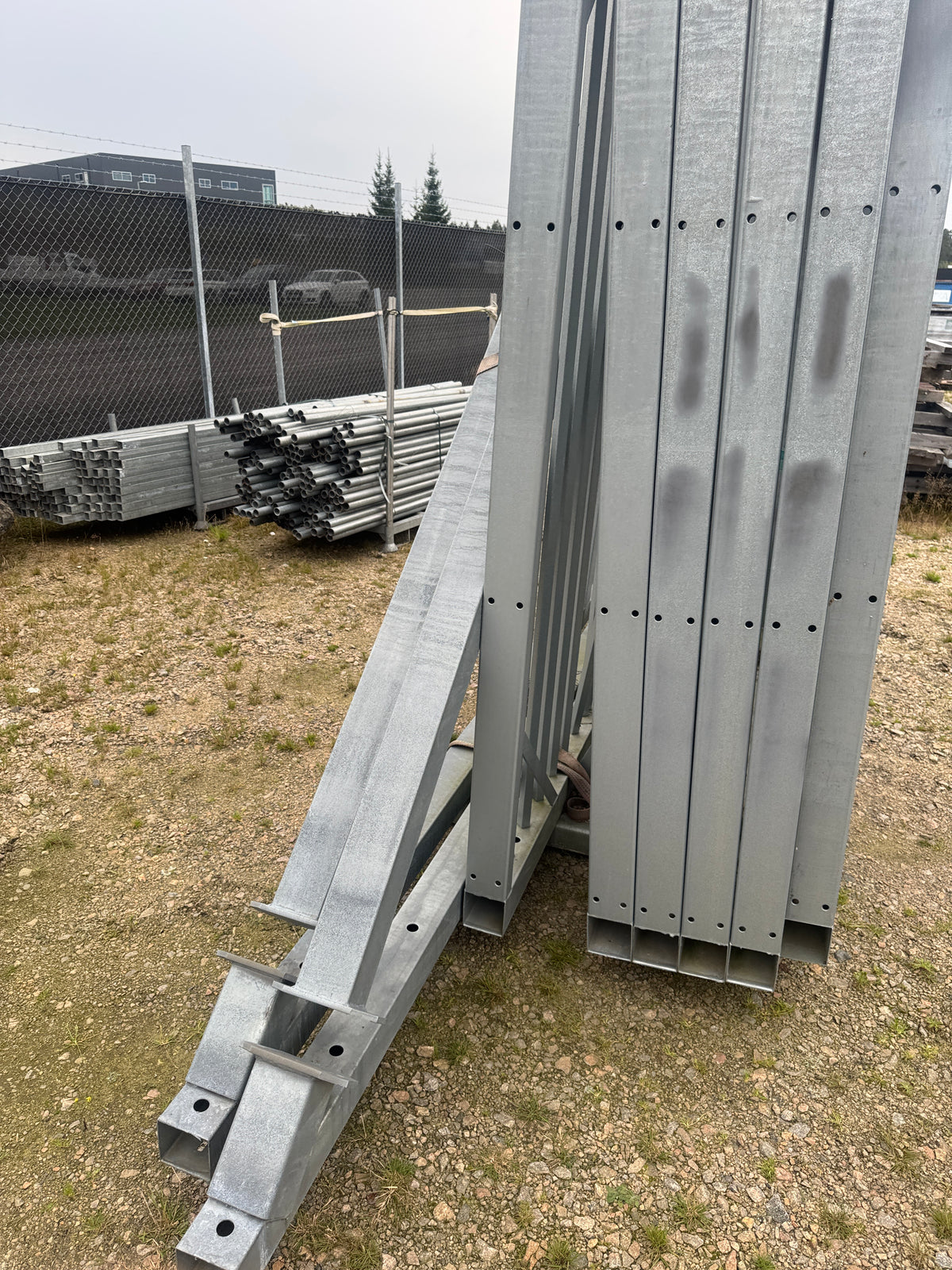 Pall 2 st 6m Grindblad till Skjutgrind – H 2,32m