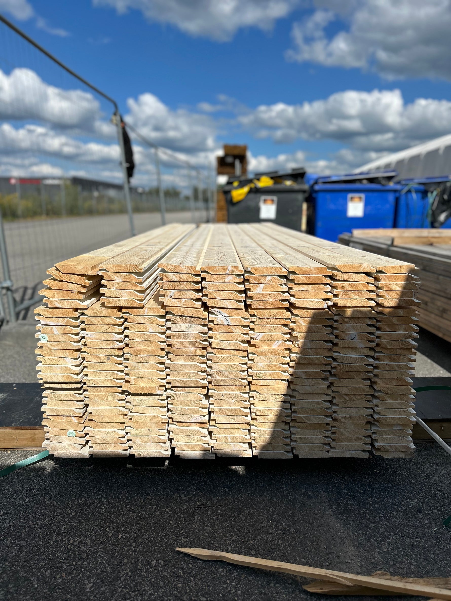 Paket Enkelfas Halvspont 22x120mm 3,60m 220st Grundmålade