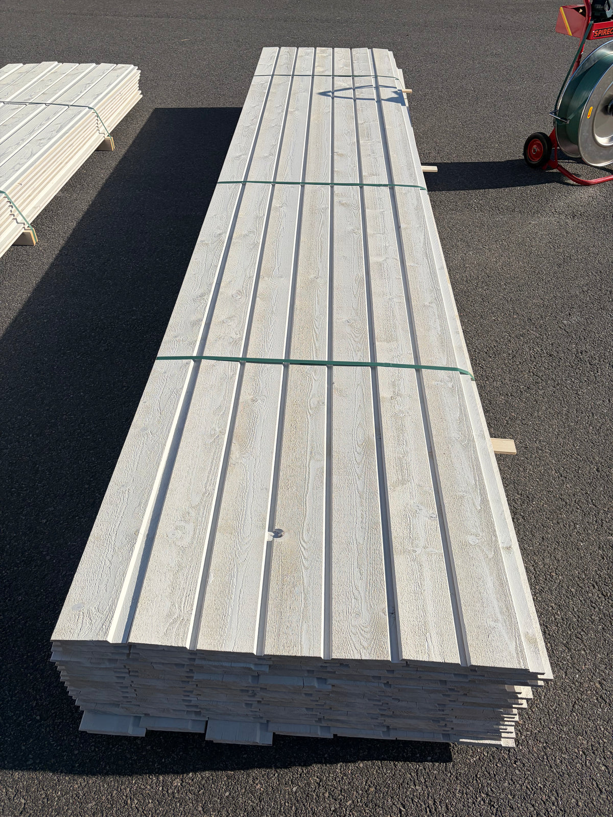 Paket Ytterpanel Dubbelfas 22×145 mm 4,50 m – Vit Grundmålad, 98 st