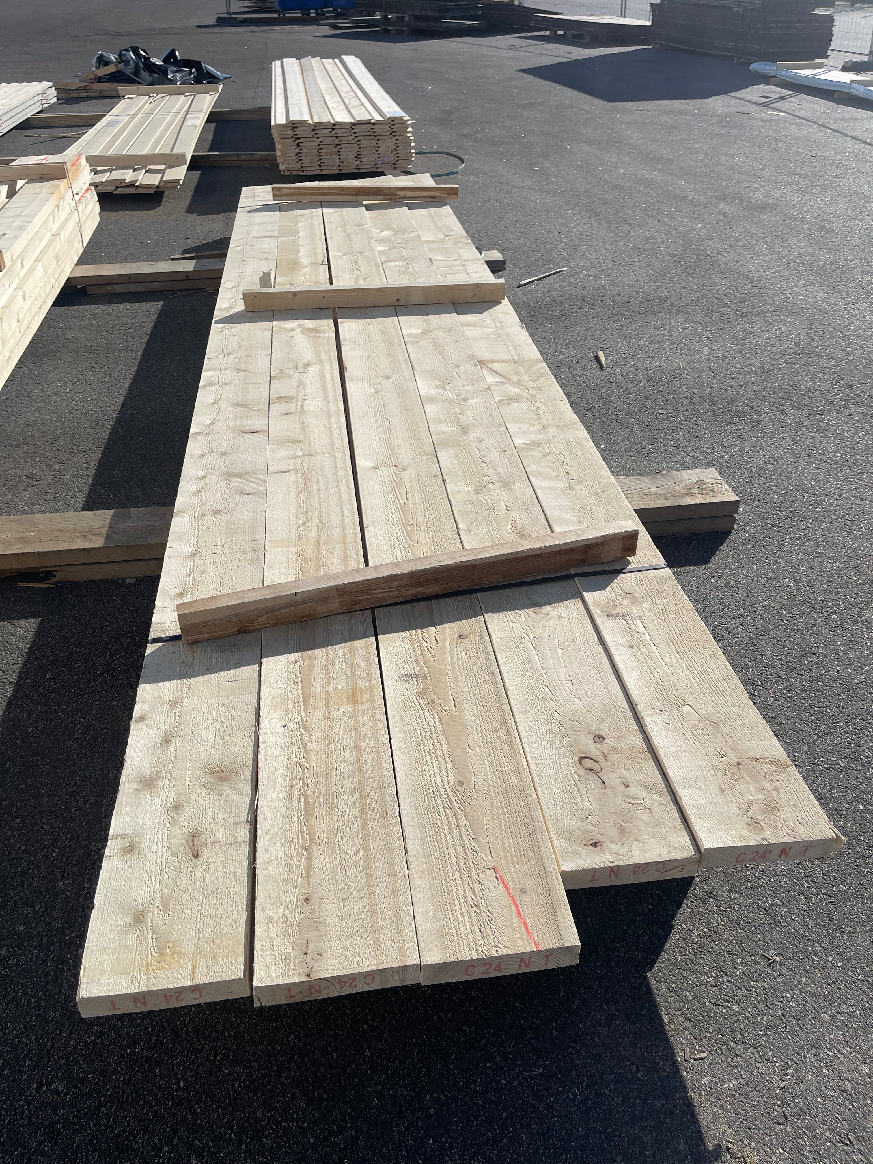 Paket Reglar Ohyvlade 47x225 mm – 4,80 m (10 st) + 5,10 m (5 st)