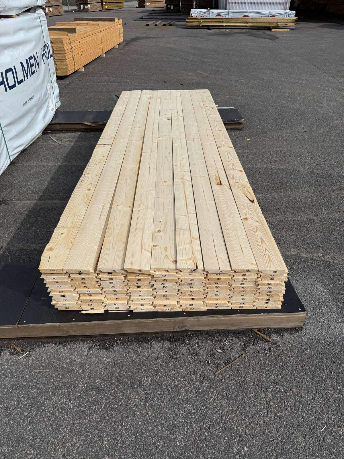Paket Ytterpanel Dubbelfasspont 22x120 mm – 3,00 m 90st (Obehandlad)