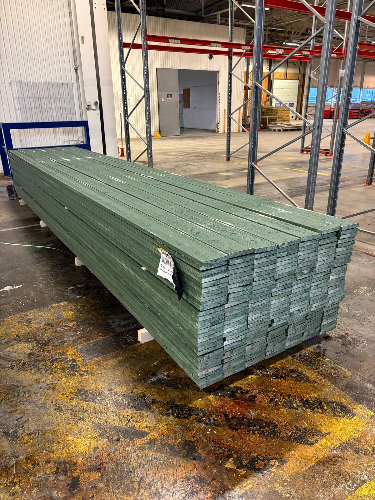 Paket Finsågade Brädor 22×145 mm Mellanstrukna 5,40 m – 210 st
