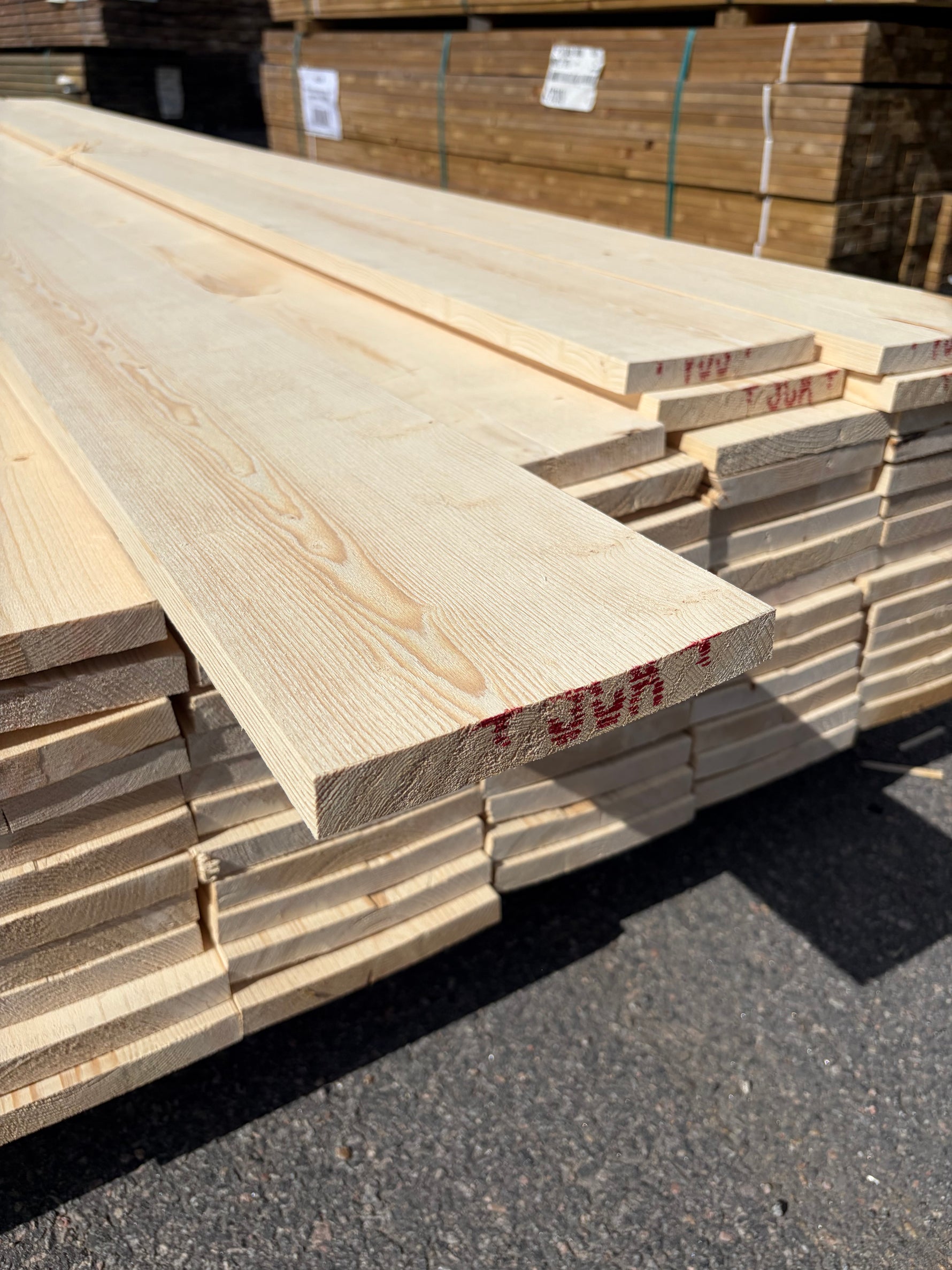 Paket Finsågade Brädor 22x170mm, 77st 4,20–5,40m (Andra sortering)
