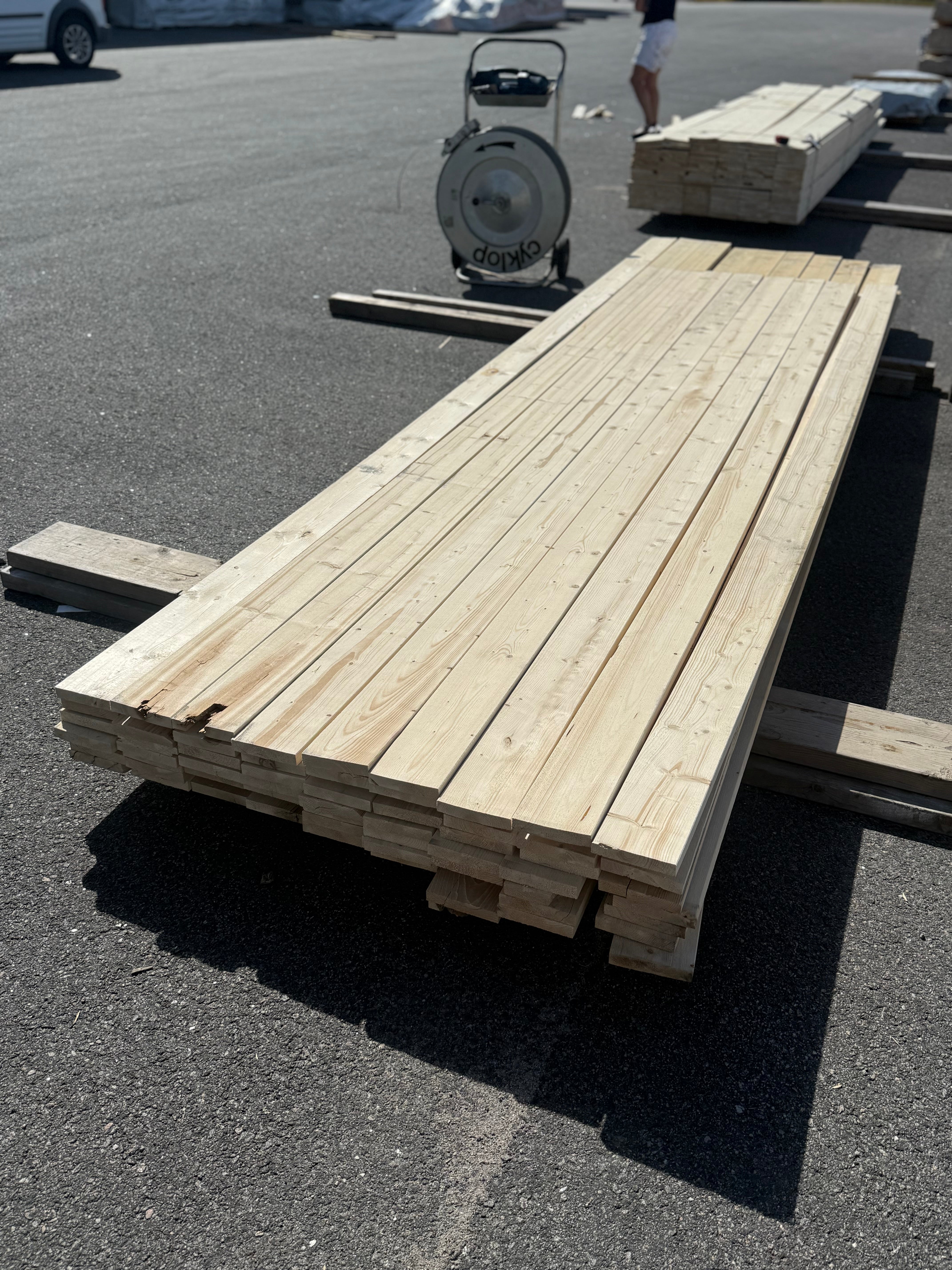 Paket Finsågad Panel 22x120mm 63st 3.60–4.20m – Andra sortering