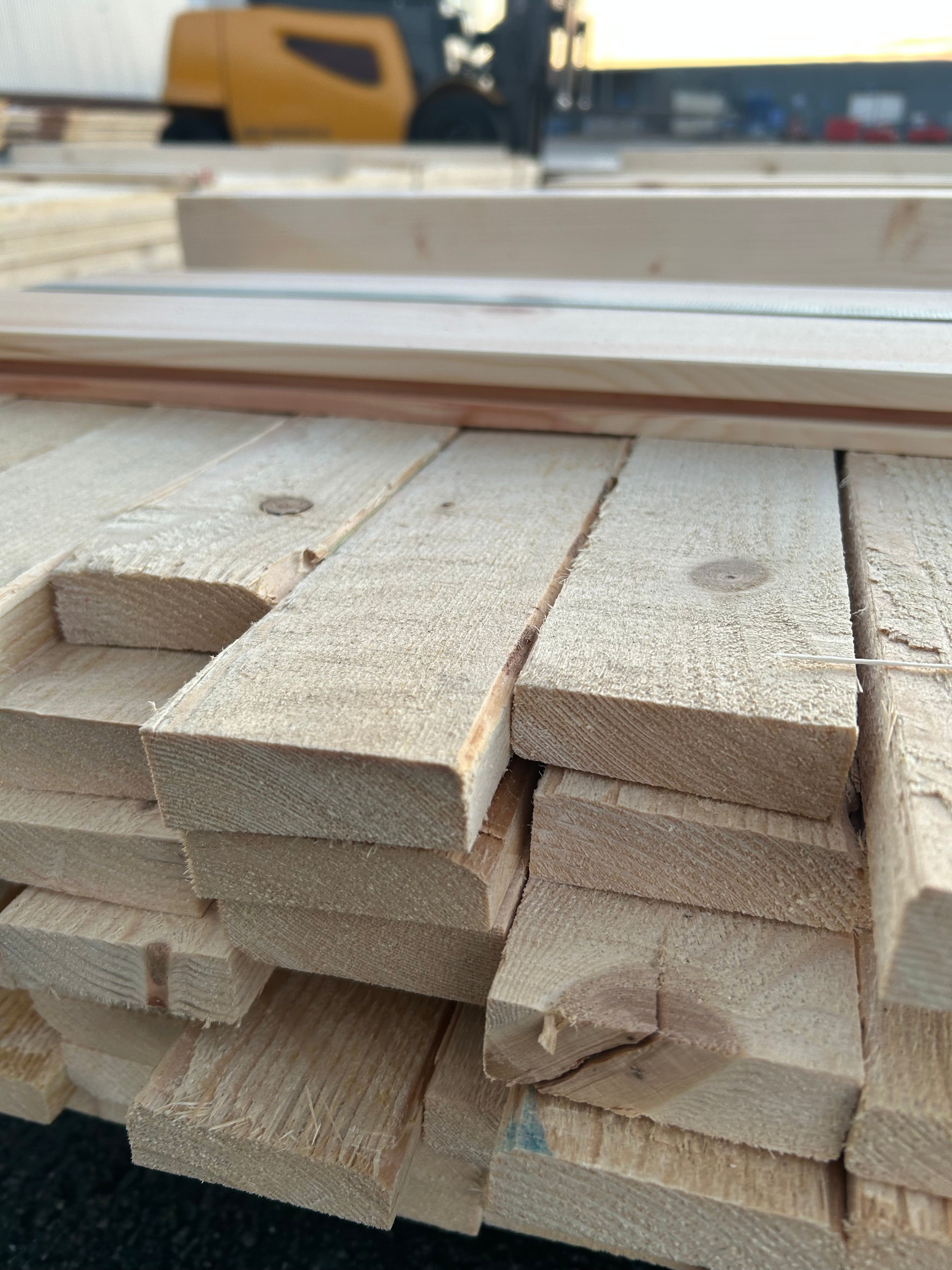 Paket Brädor 19x63mm – 119 st (4,80 m, gran, ohyvlad/råsågad)