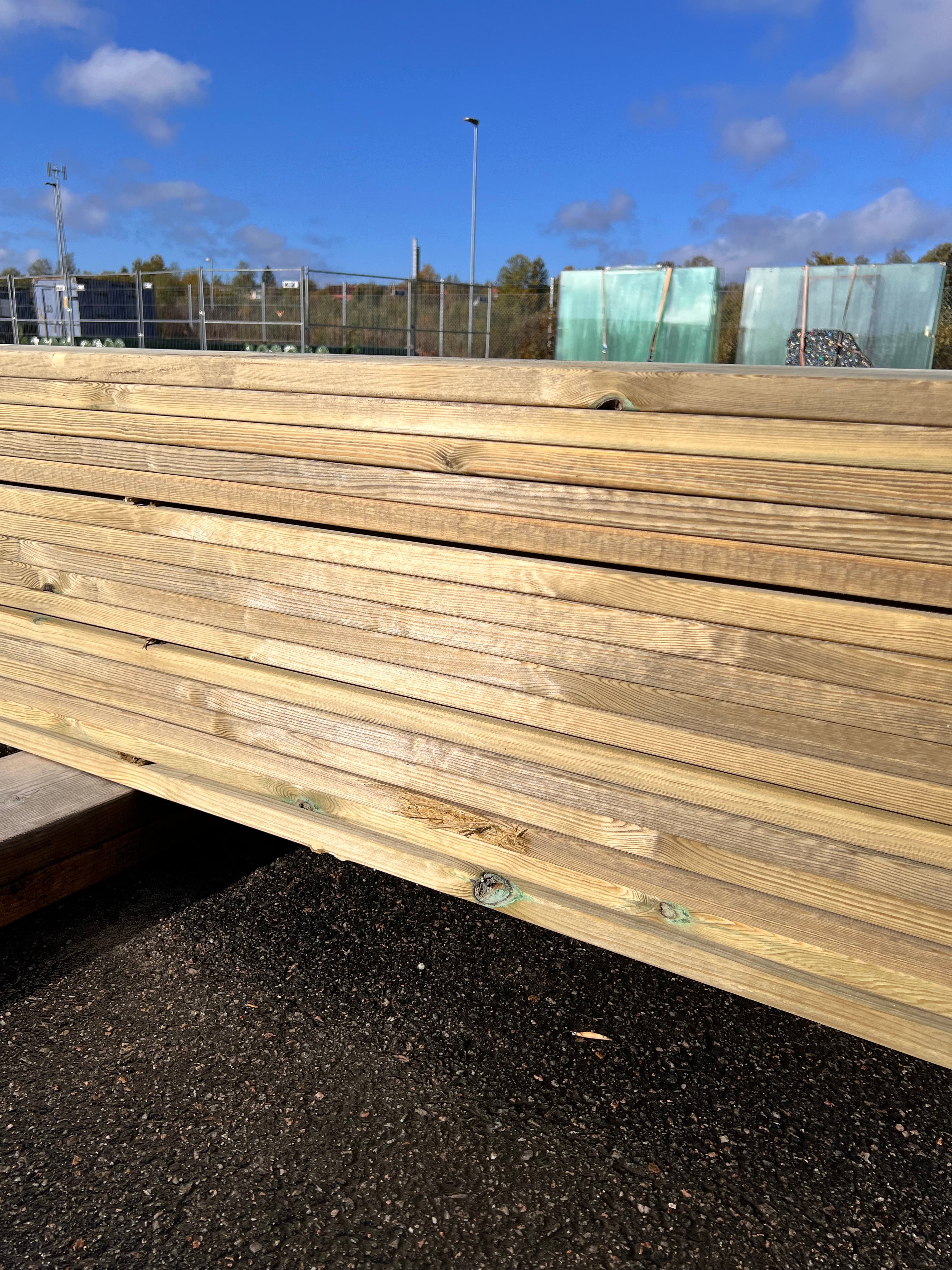Paket tryckimpregnerad trall 27x145 Rillad 112 st 4.80m (B-sortering)