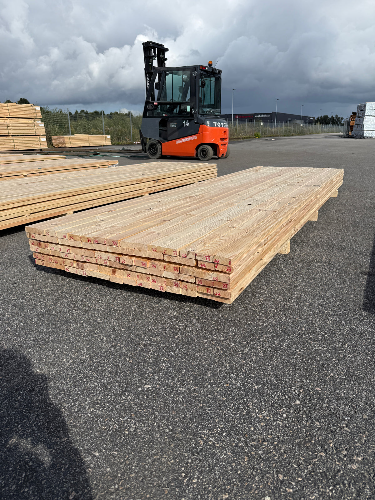 Paket Glespanel 28x70 mm – 3,60 m Furu 90 st
