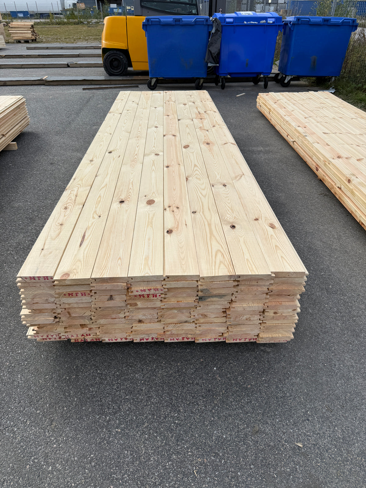 Paket Spontade Furu Brädor 27x145mm 3,60m – 112st (Andra Sortering)