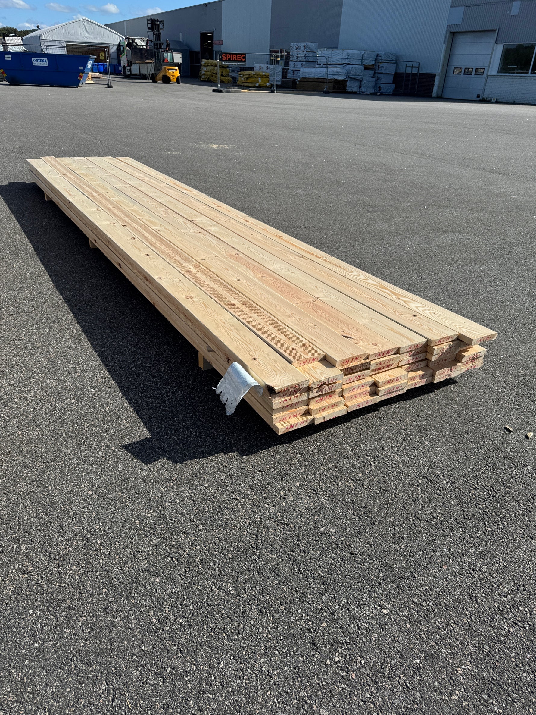 Paket Rillad 28x145 – 42st – 4.80 m – ANDRASORTERING