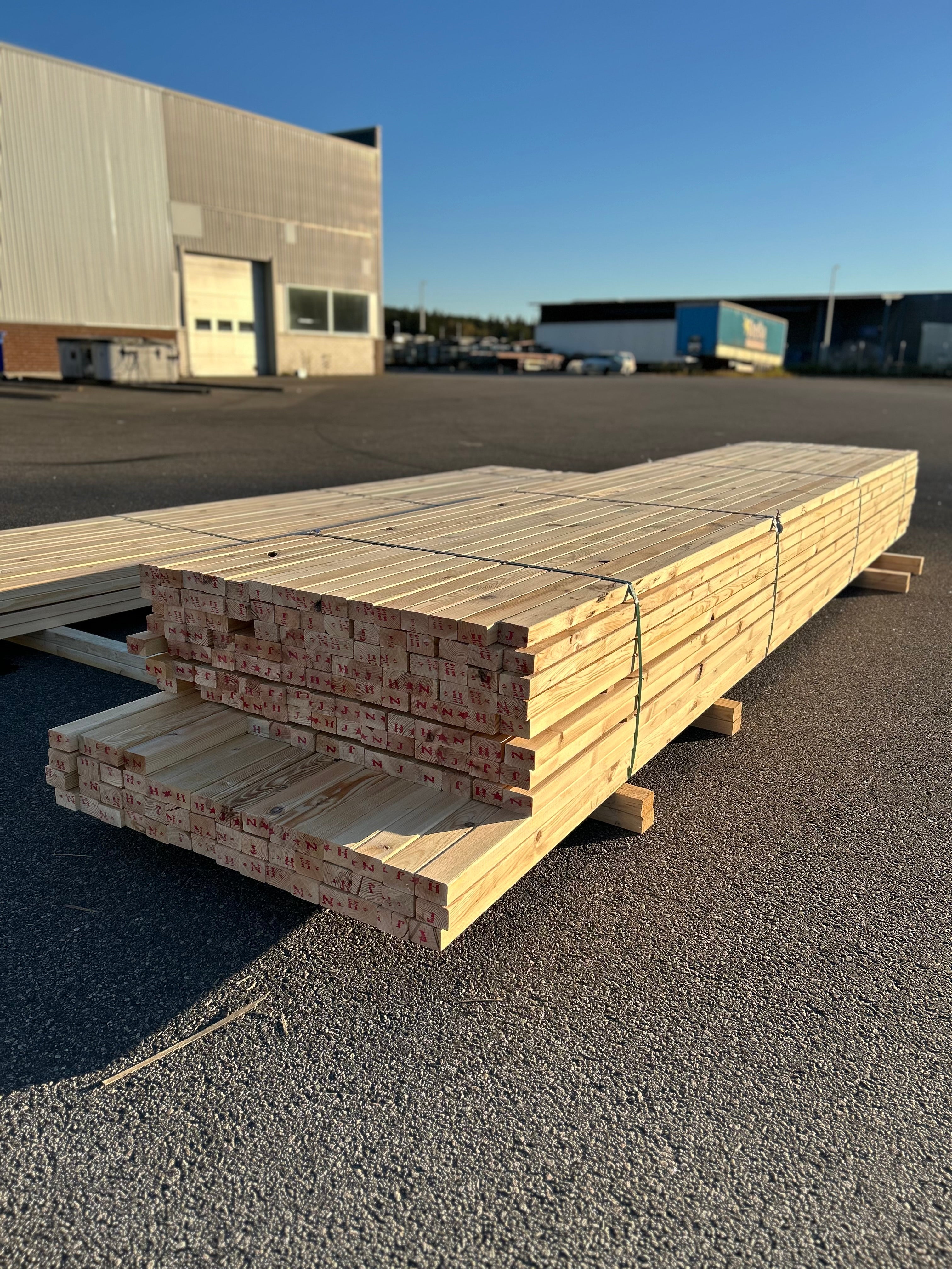 Paket Reglar 45x70 – 164 st (5,10–5,40 m, furu)