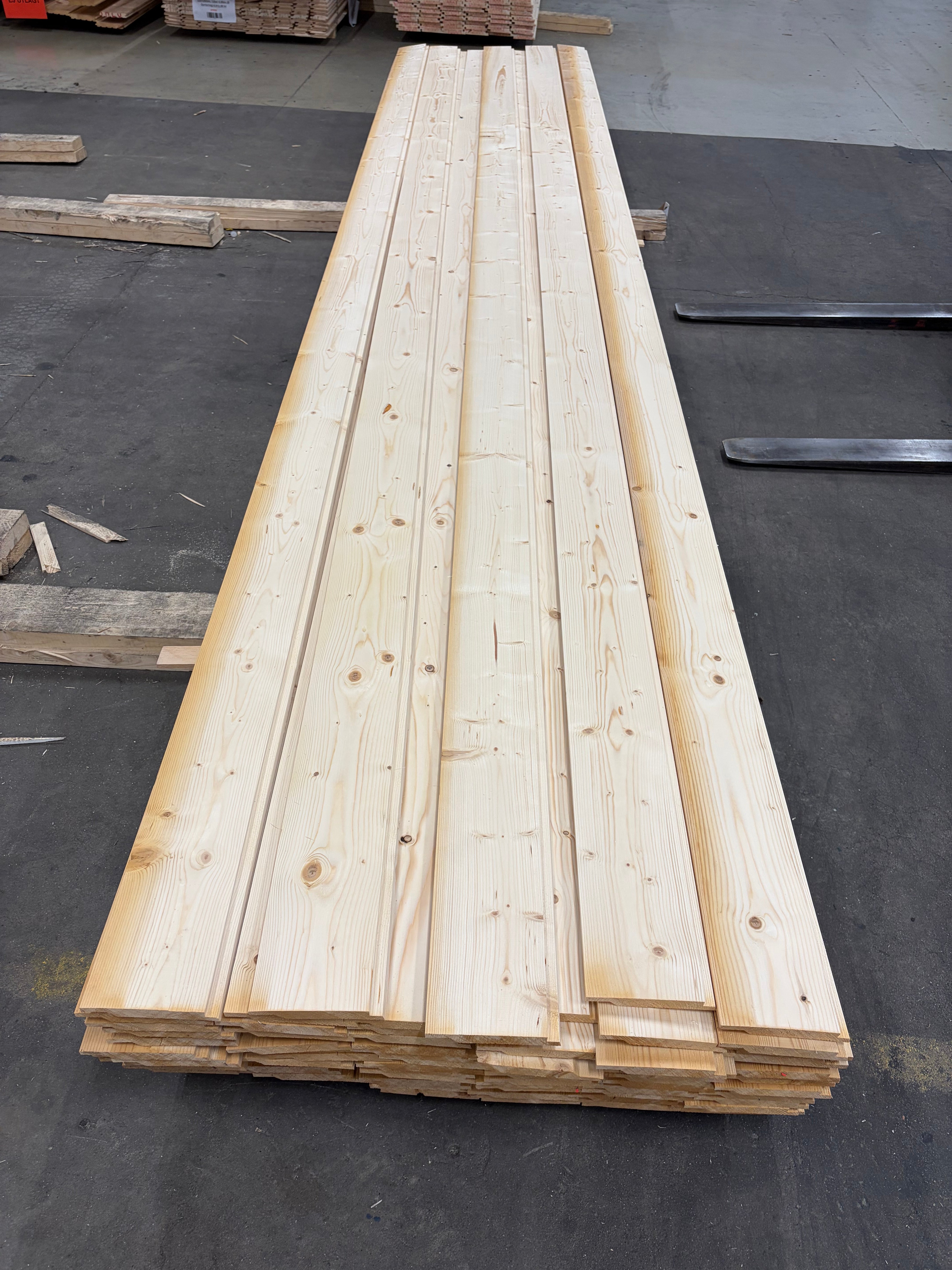 Paket Ytterpanel 21×160 – 88 st (5.40 m) Obehandlad