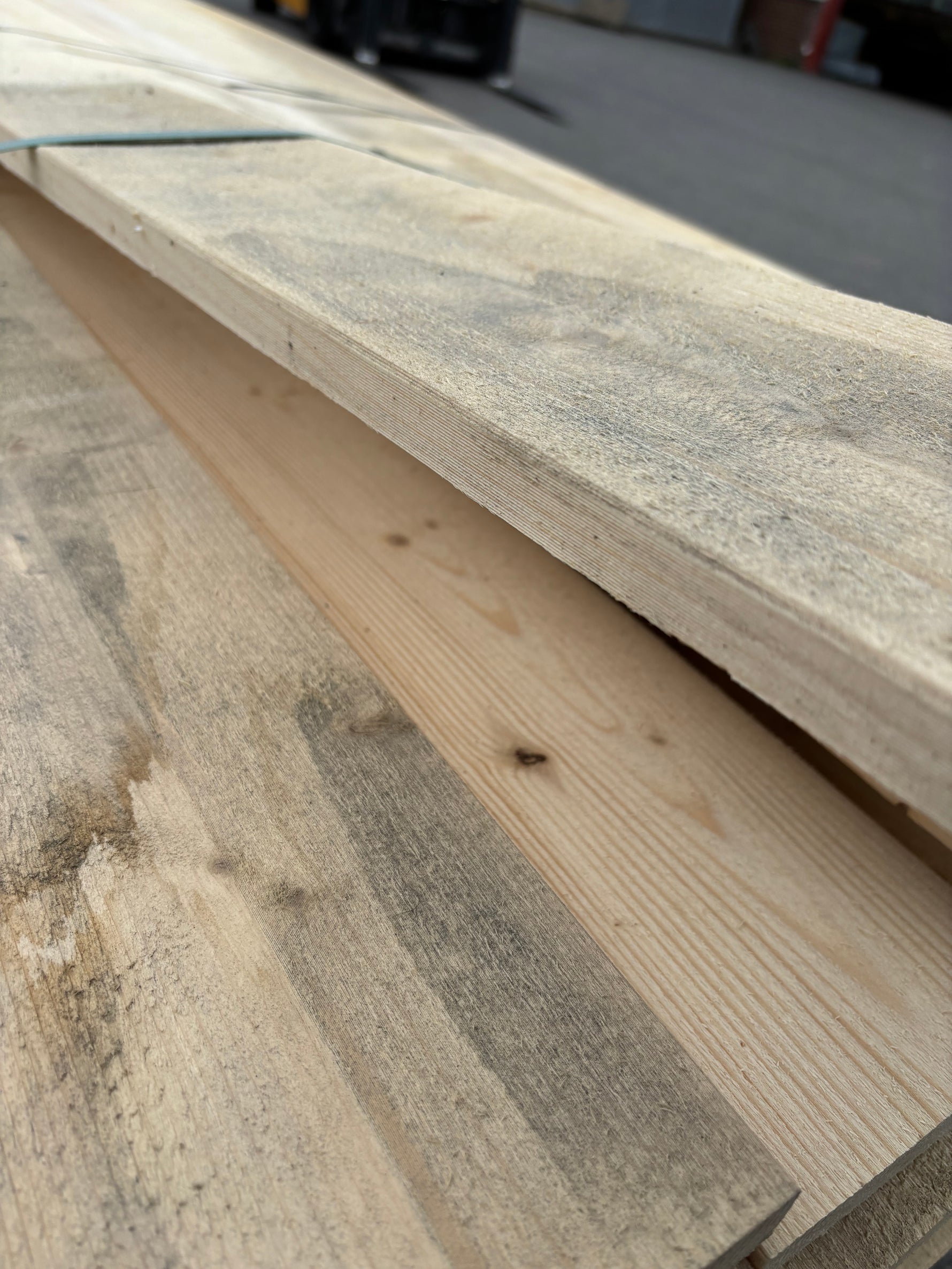 Paket Finsågade Brädor 22x145 mm – 5,10–5,40 m (B-sortering)