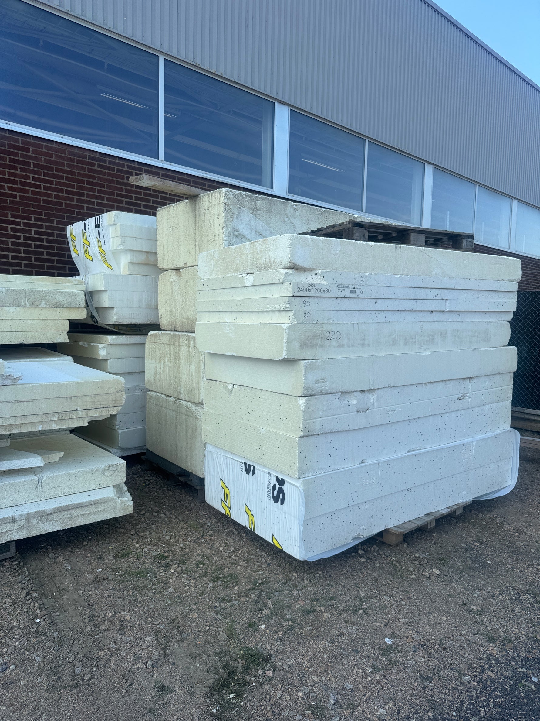 Stort blandparti Cellplast – Blandade mått och tjocklekar