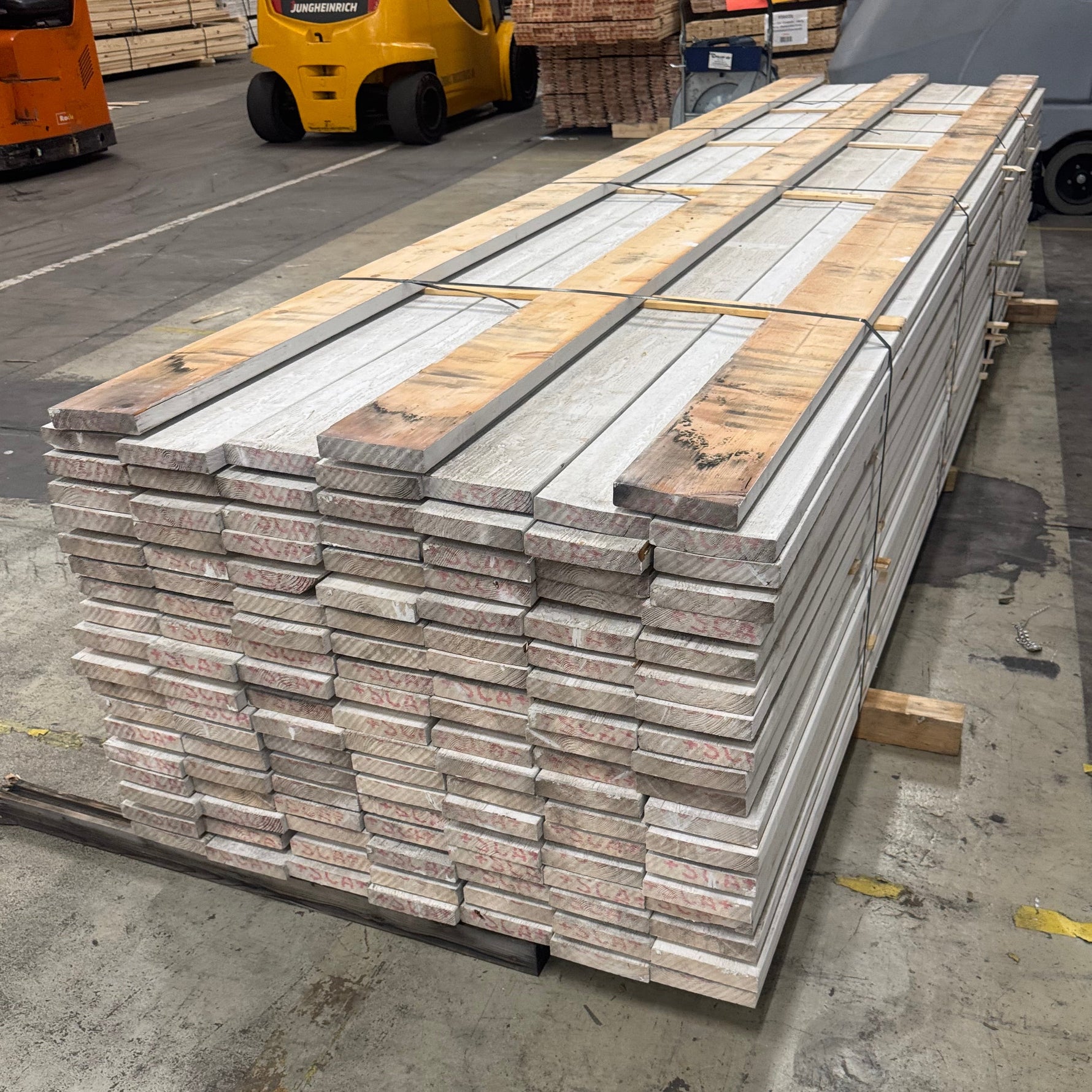 Paket Finsågad Panel 28x145mm- 4.20m, 129st vit/ljusgrå - Spirec