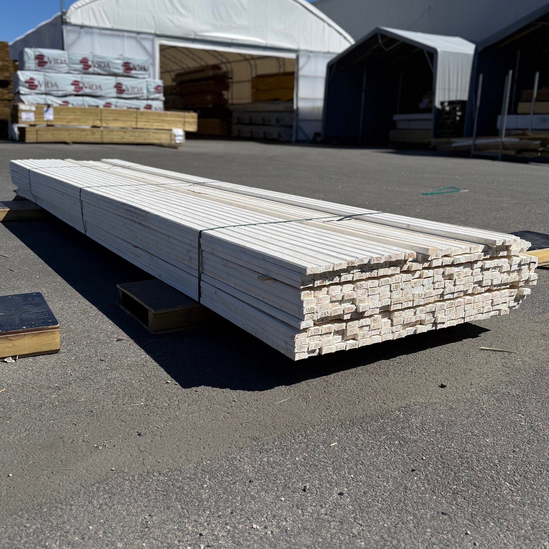 Paket Lockläkt 22x45mm, 258st 4.20m- Grundmålade