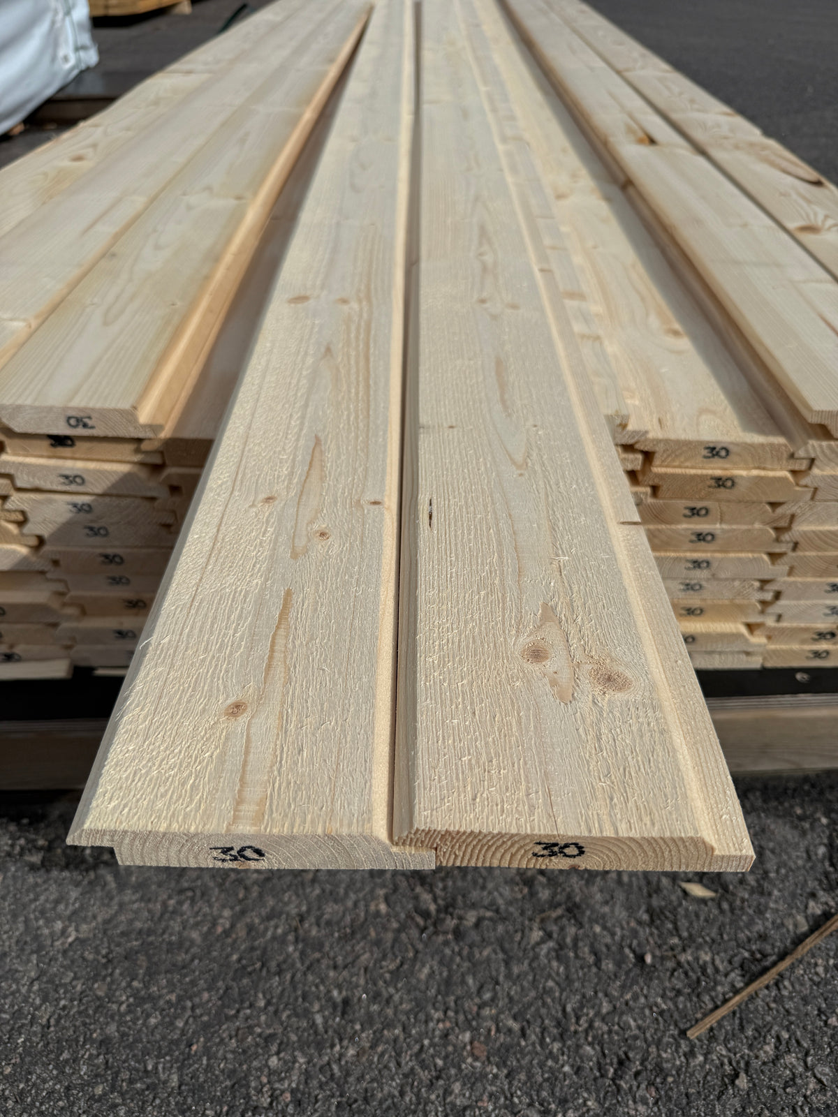 Paket Ytterpanel Dubbelfasspont 22x120 mm – 3,00 m 90st (Obehandlad)