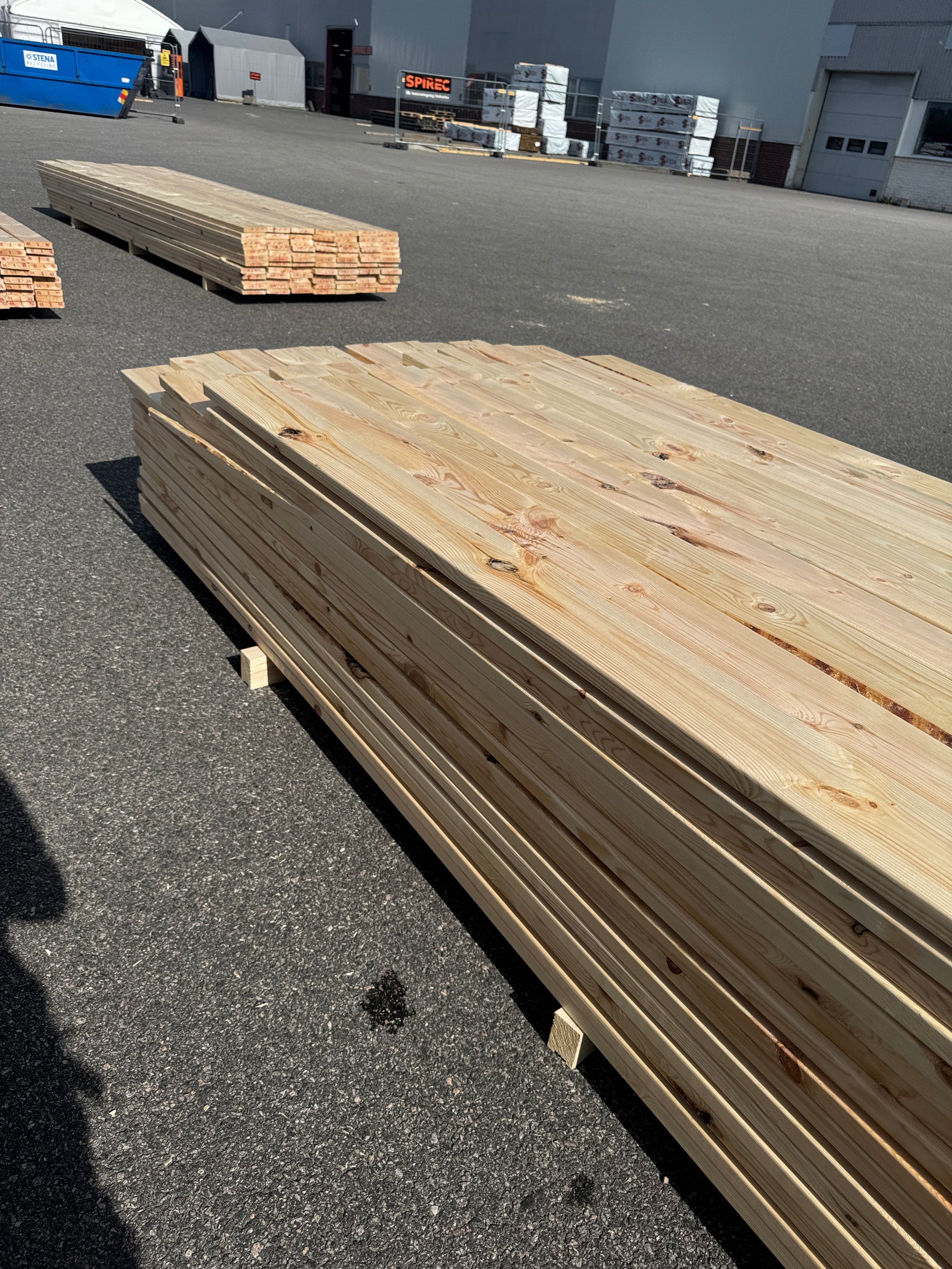 Paket Hyvlad 28x120 – 144st – 3.00–3.60 m – ANDRASORTERING