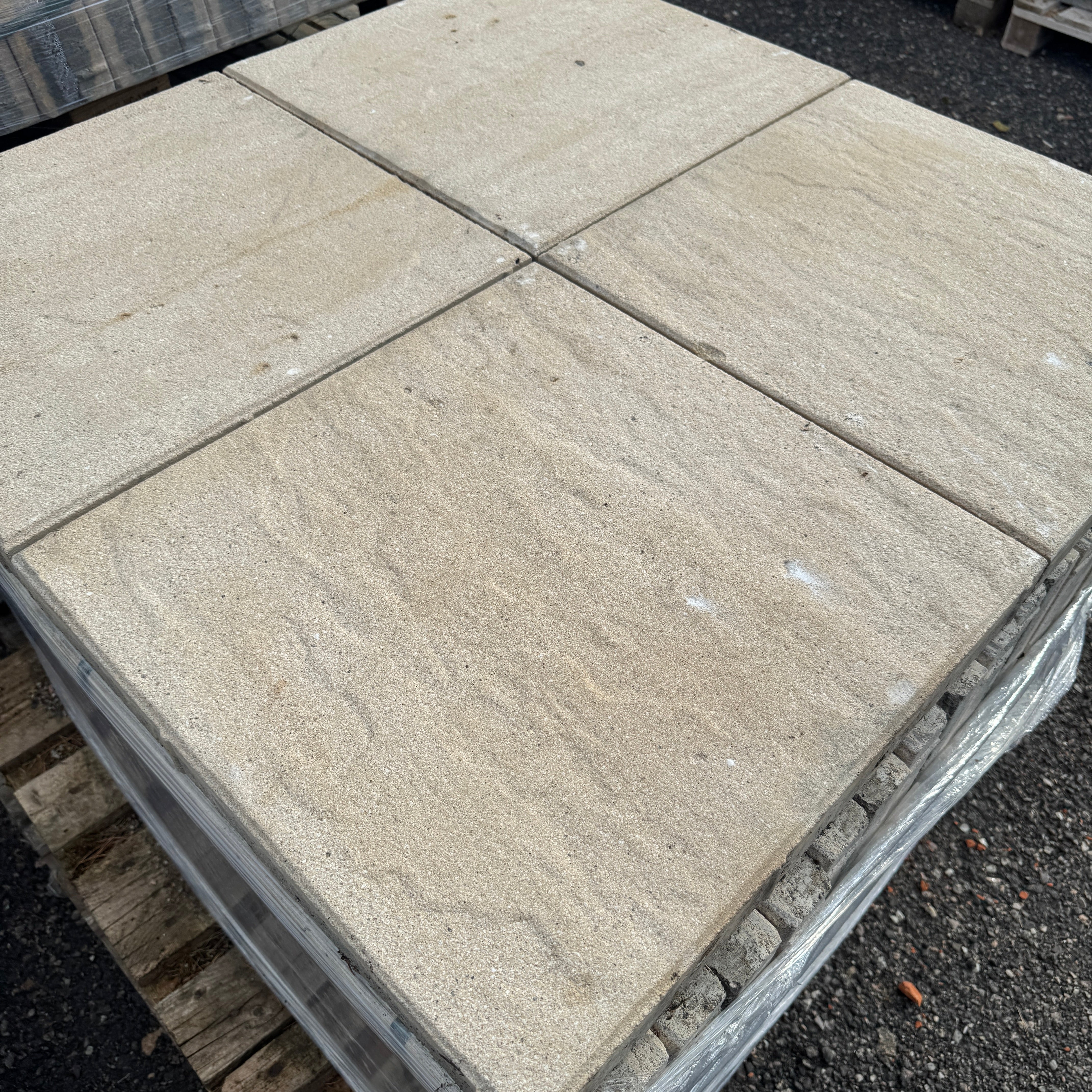 Marksten Chateau Desert 500x500x50mm – B-sortering