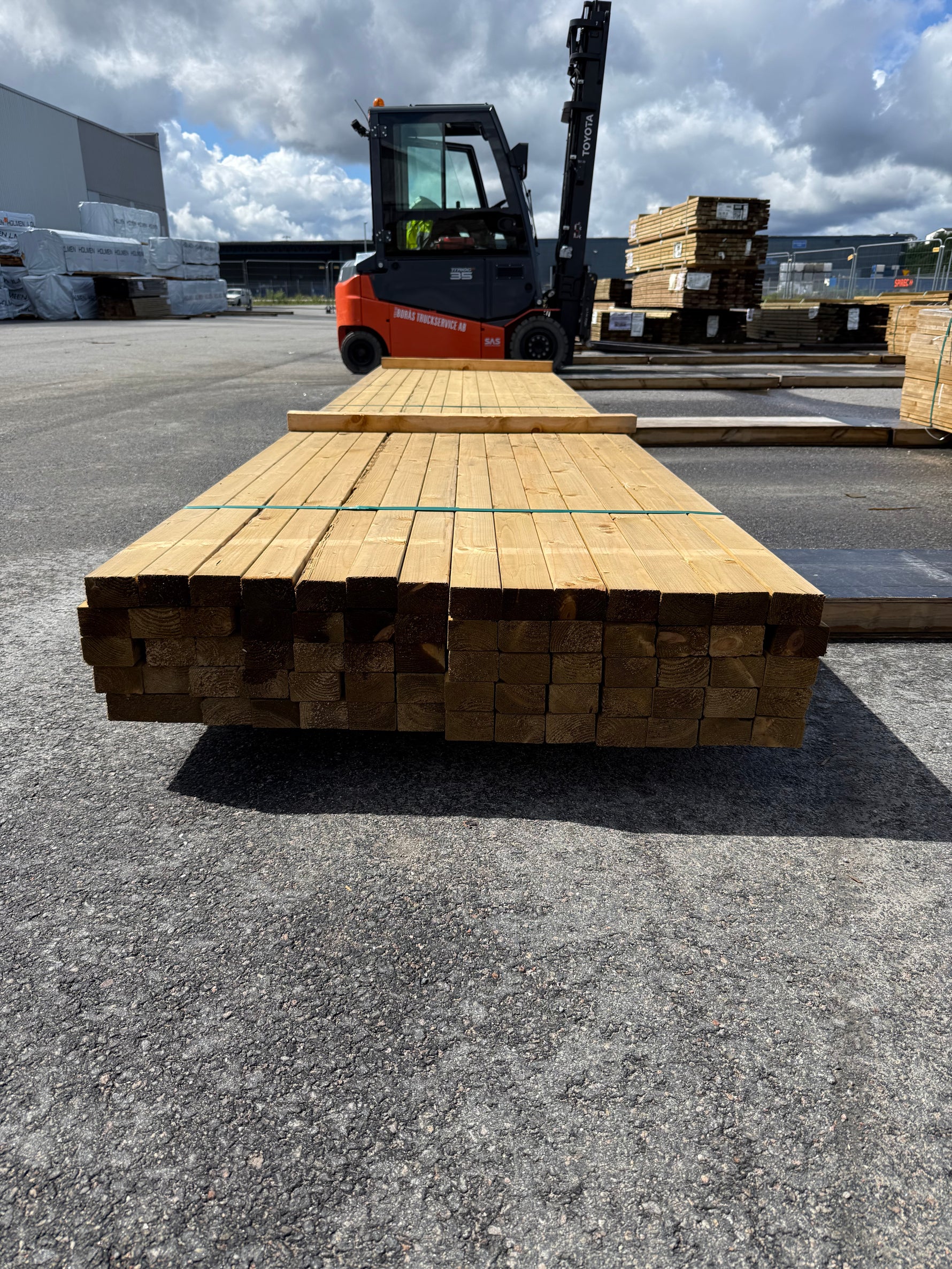 Paket Tryckimpregnerade Reglar 44x70mm 70st 4,80m