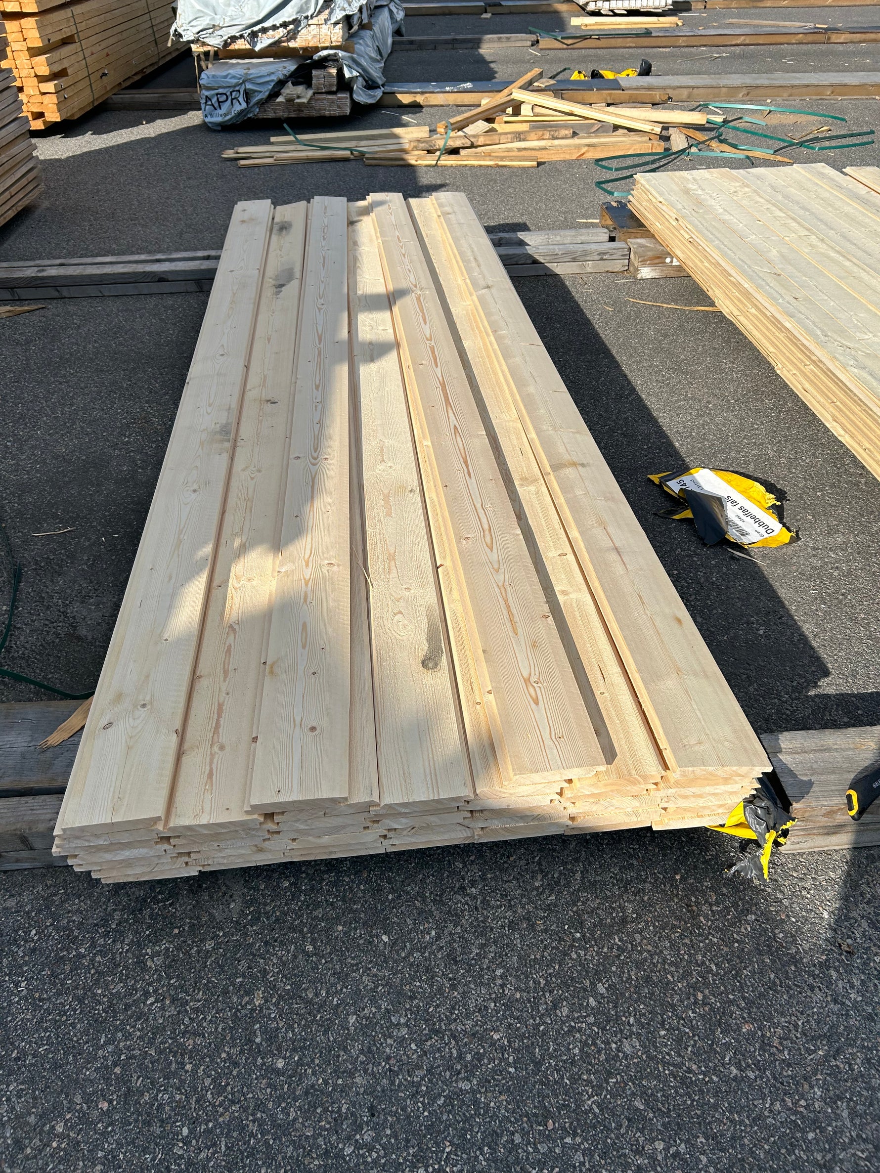 Parti Ytterpanel Dubbelfas Fals 22x145mm 3.0m 46st Gran