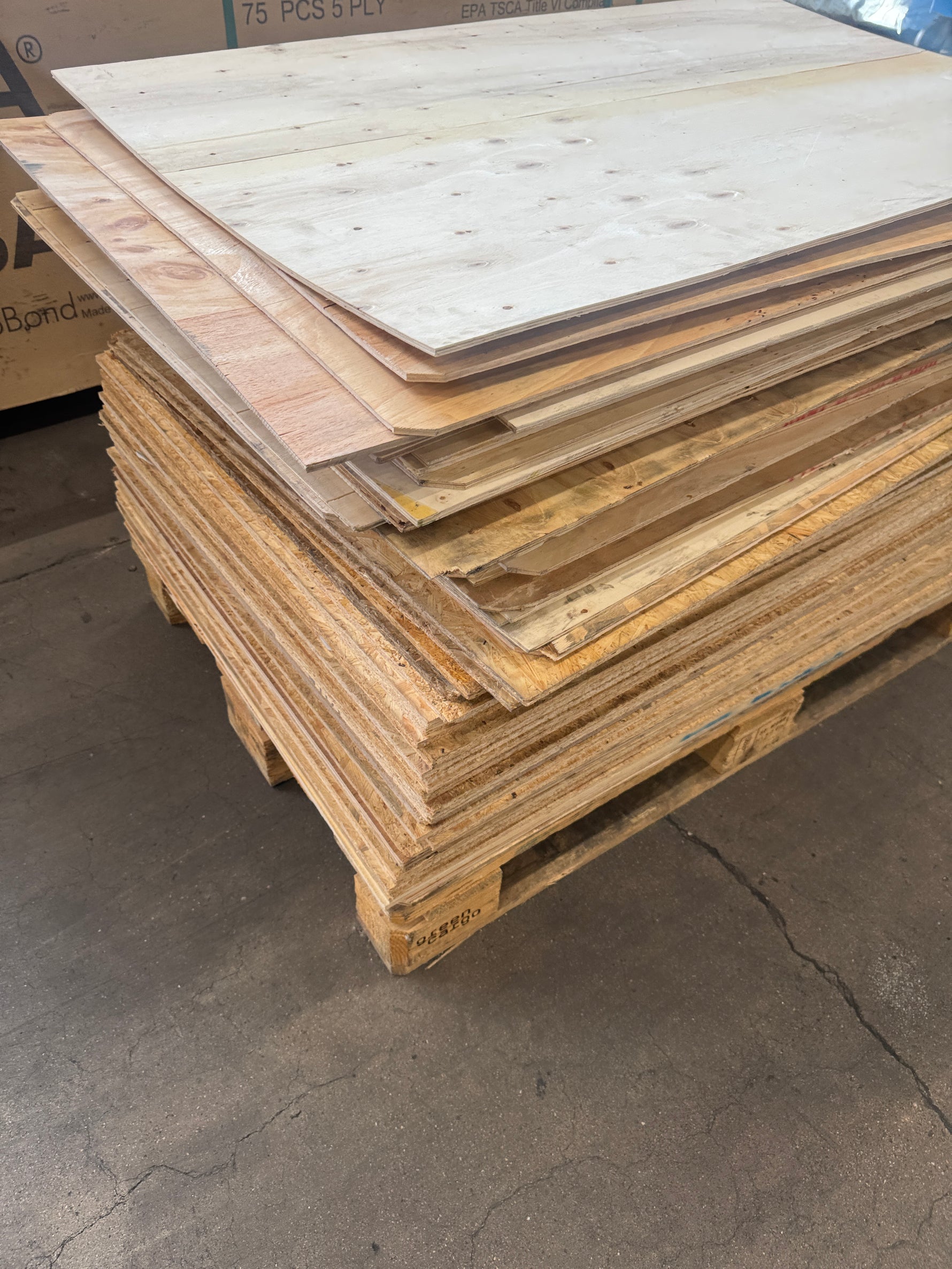 Pall OSB & Plywood – ca 70 skivor