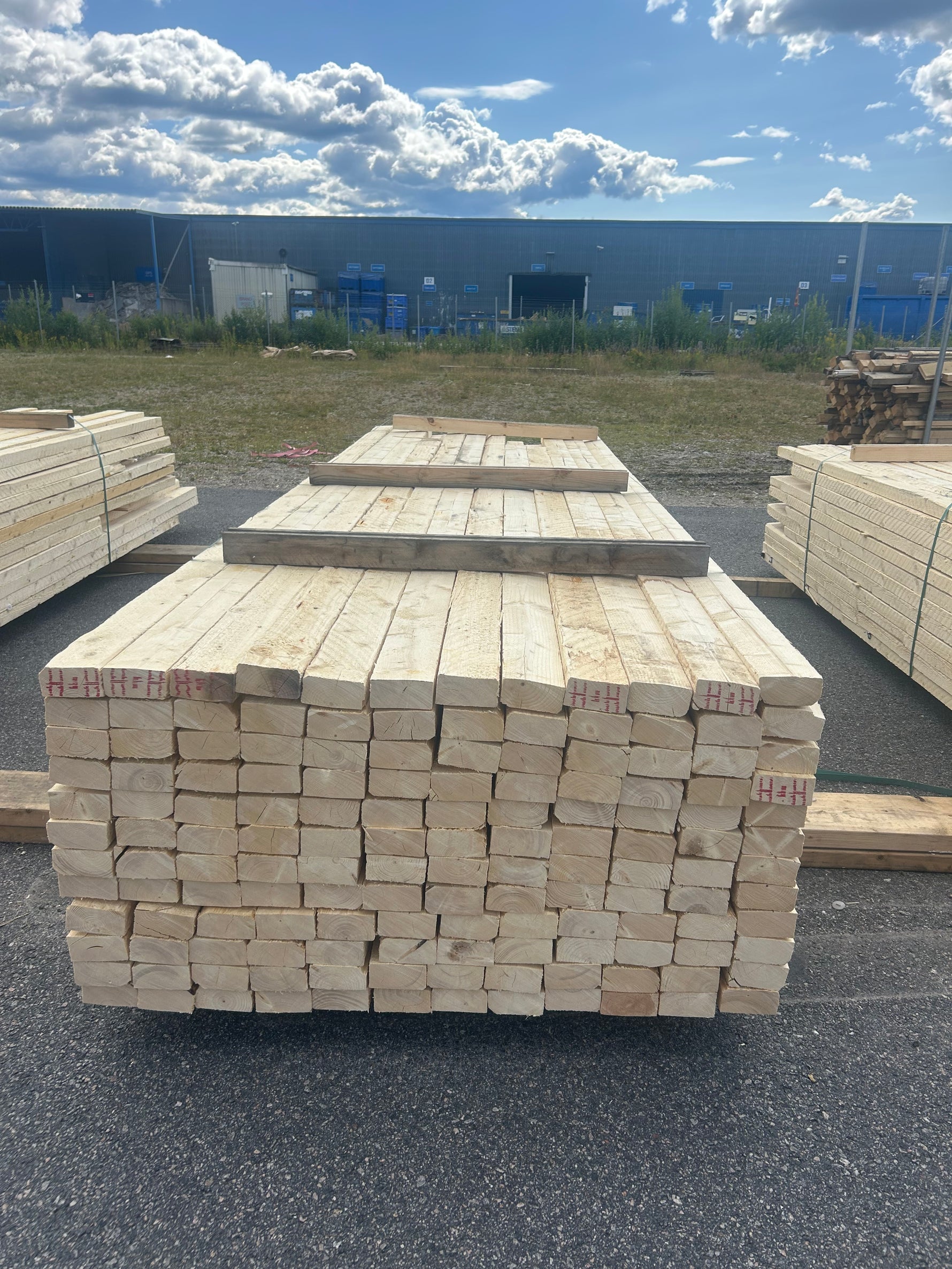 Paket Reglar 45x90mm 2,70-3,60m 144st Ohyvlat
