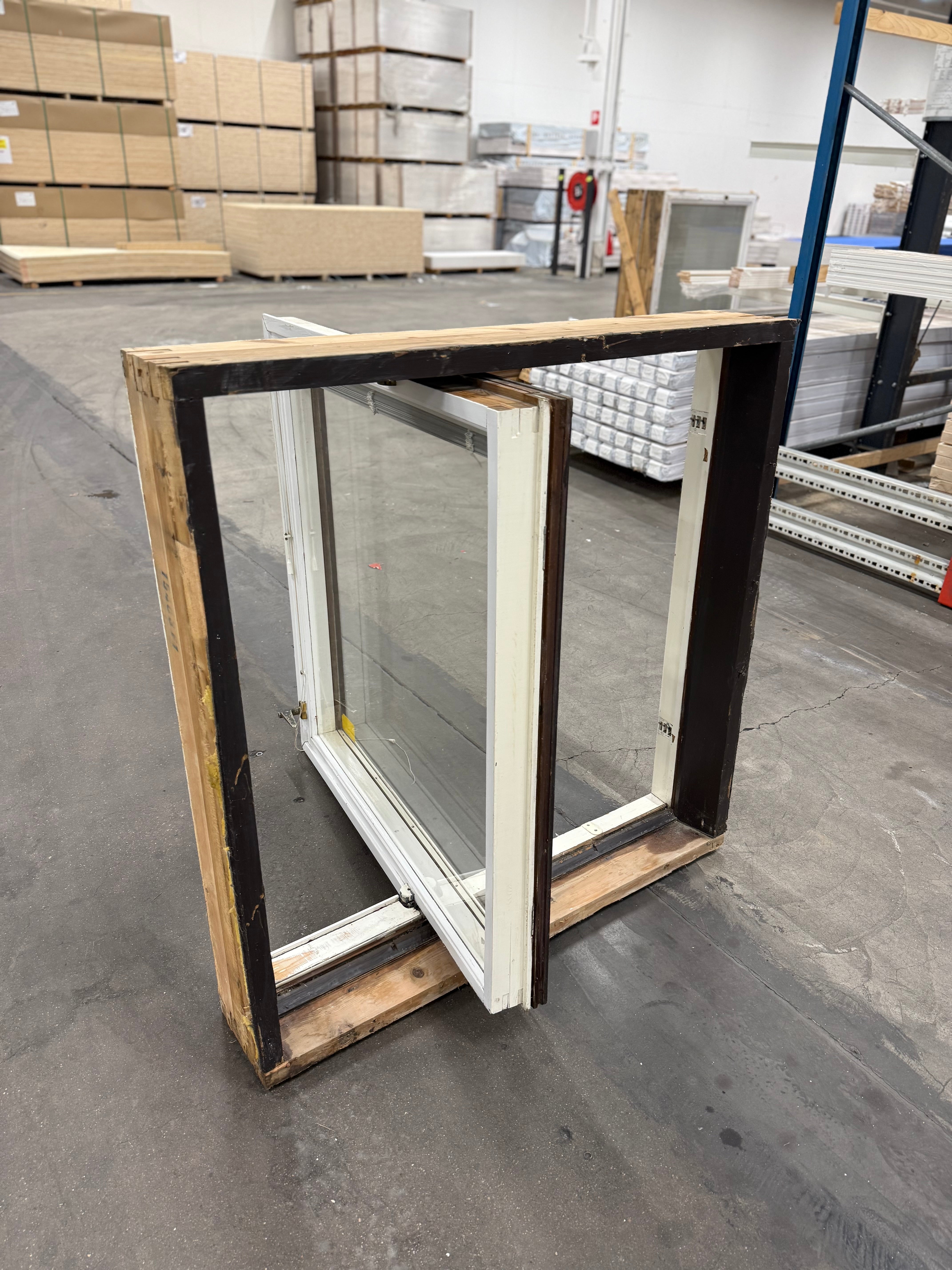 Fönster 1130x1172mm (Begagnat)